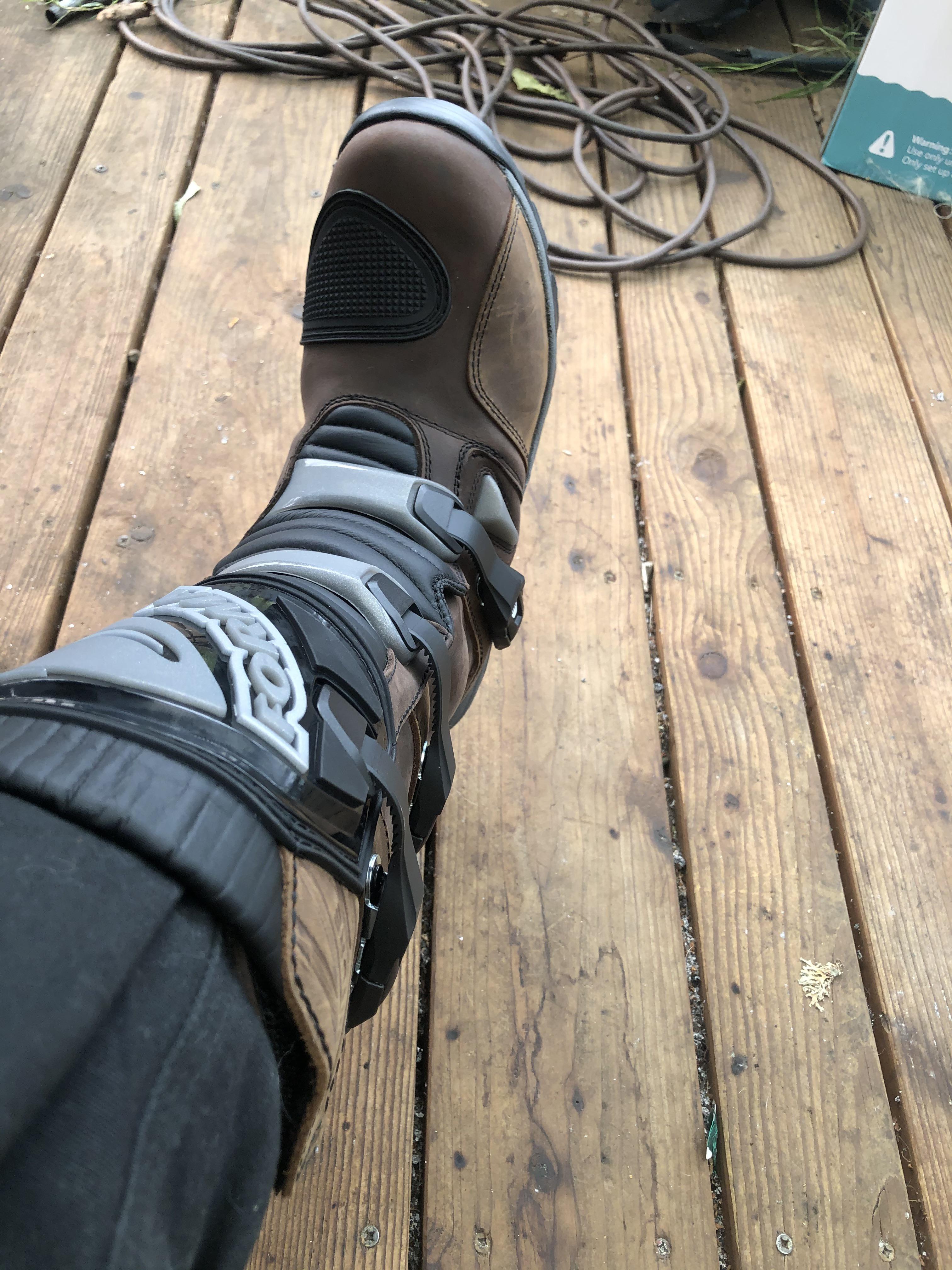 Picked up some proper riding boots today. COMFORTABLE doesn’t begin to