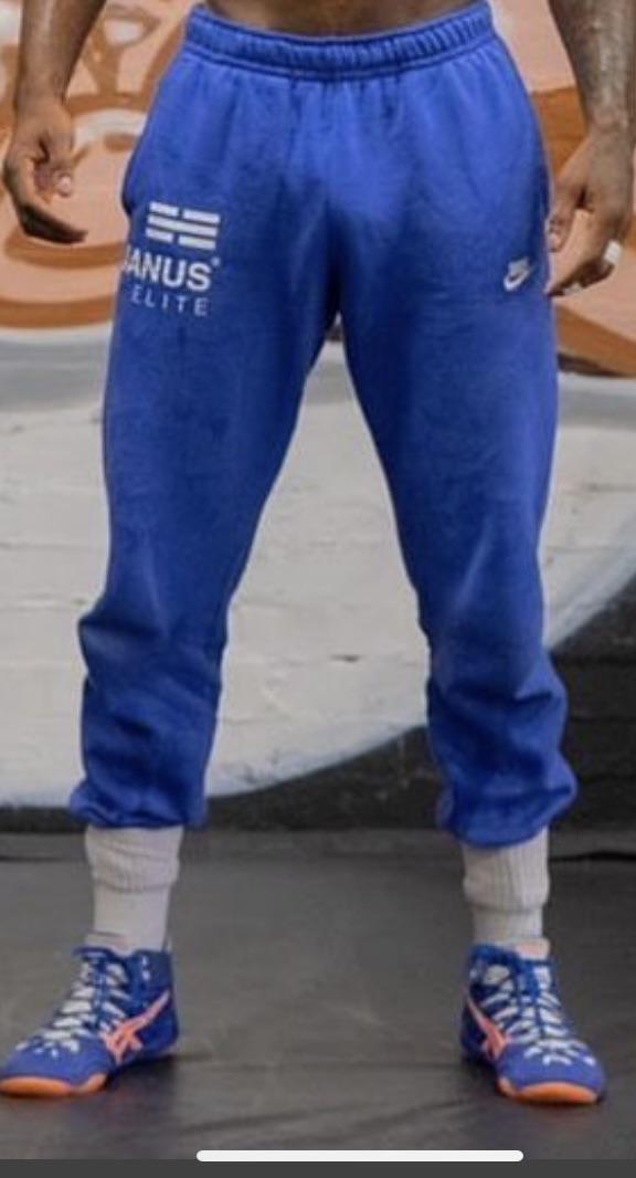 Blue Nike joggers r/findfashion
