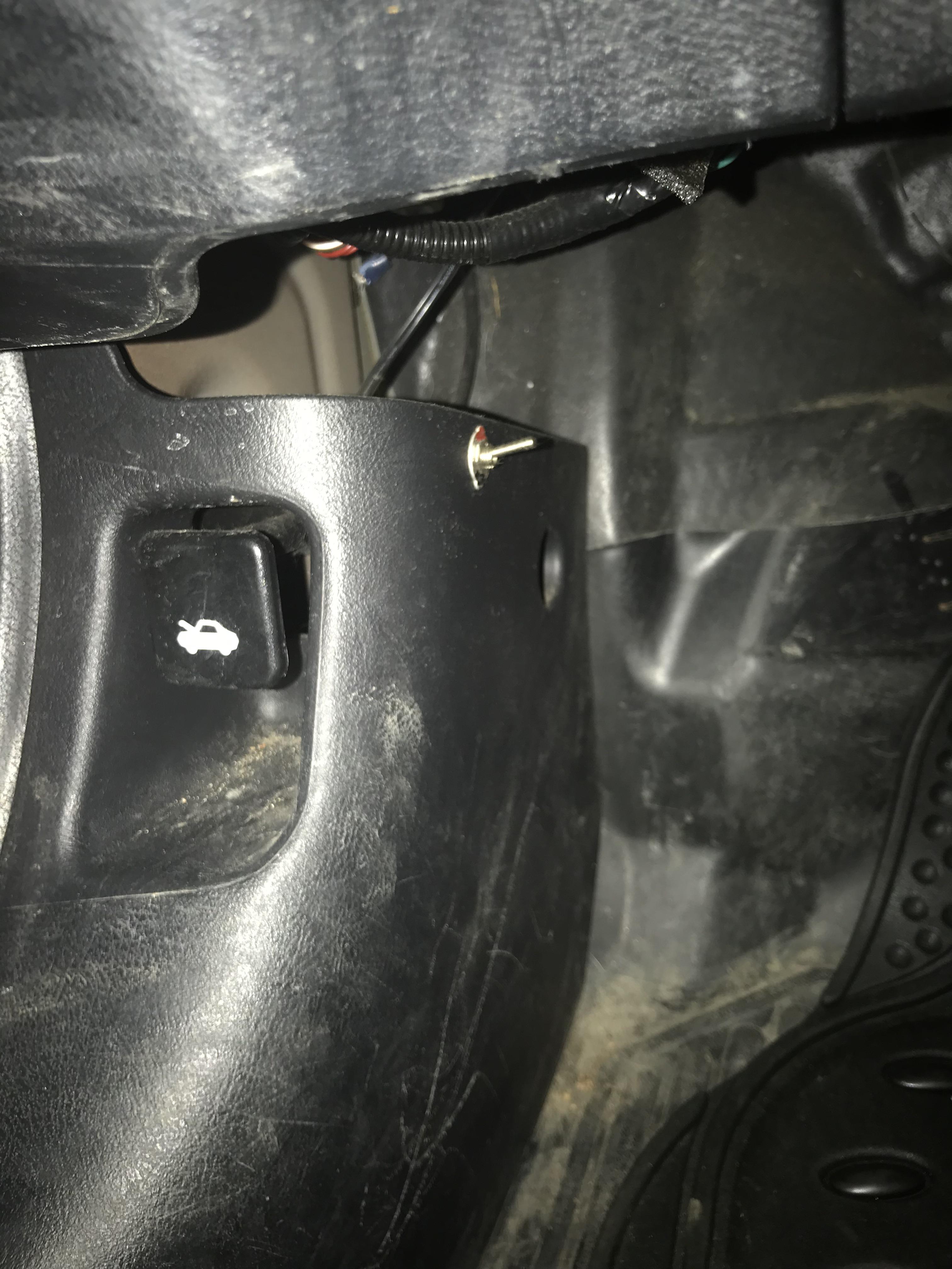 2008 Honda Anyone know what this switch is for? It’s on the drivers