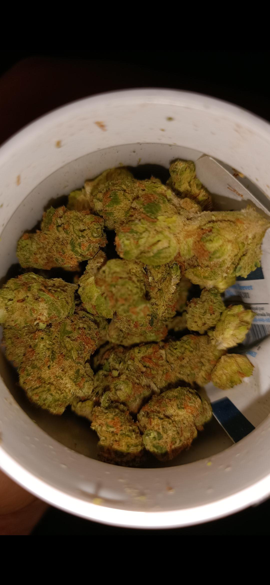 you get your popcorn nugs and you get your nice nugs 🤷🏿‍♂️🤷🏿‍♂️ ️ ️