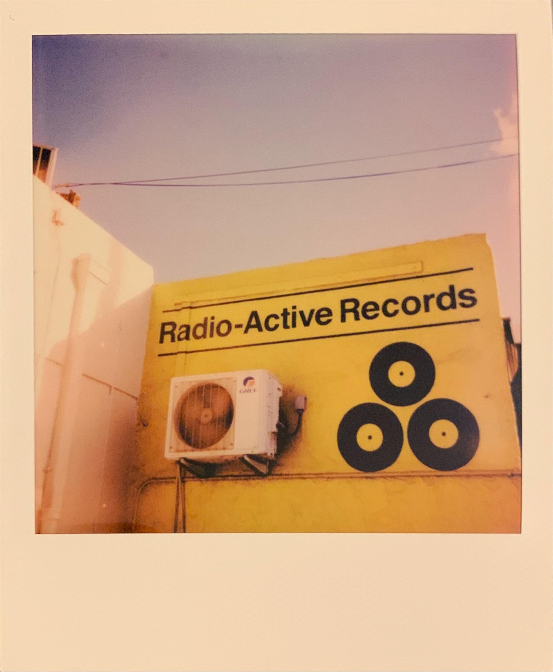 RadioActive Records Onestep+ r/Polaroid