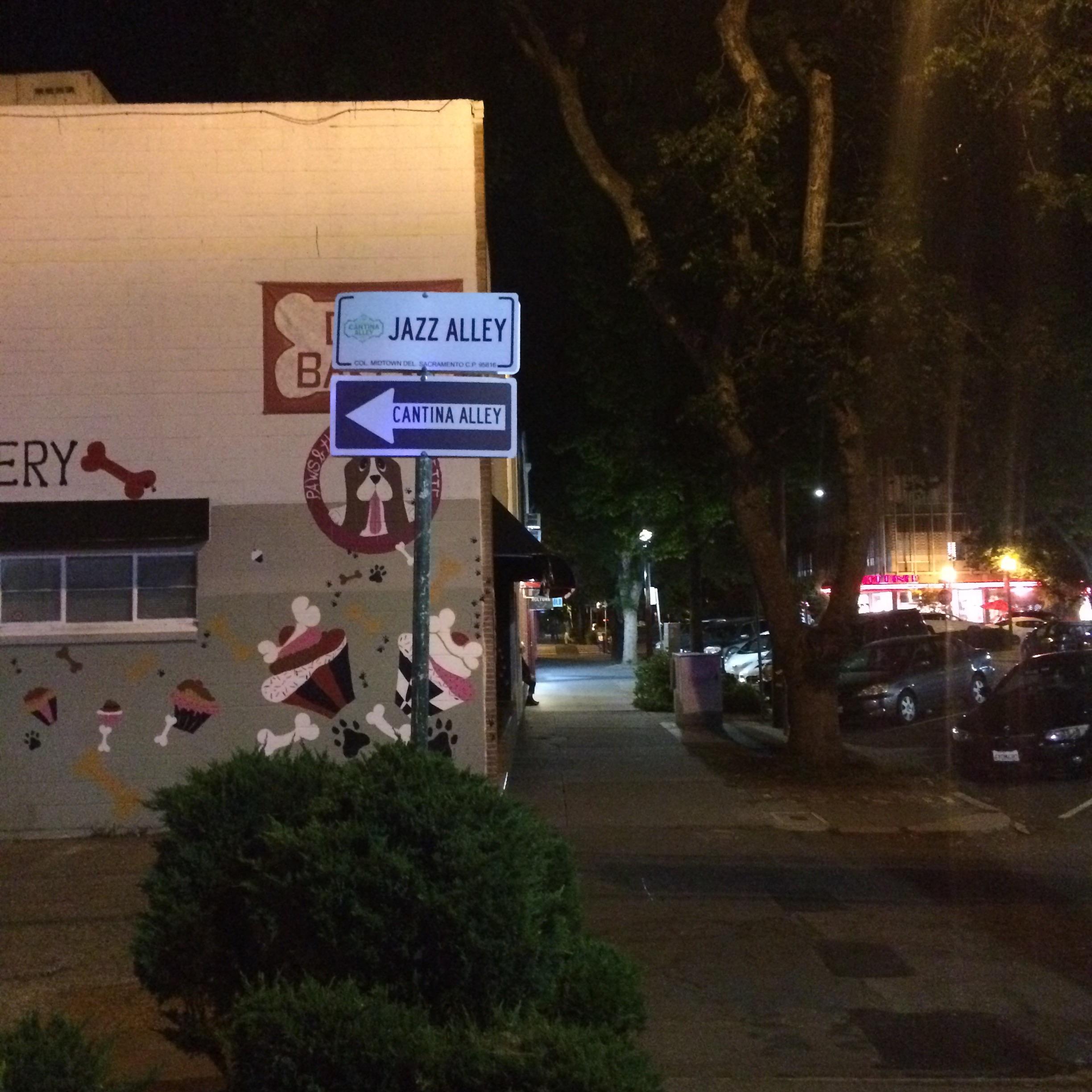 Midtown Sac Alley r/Sacramento