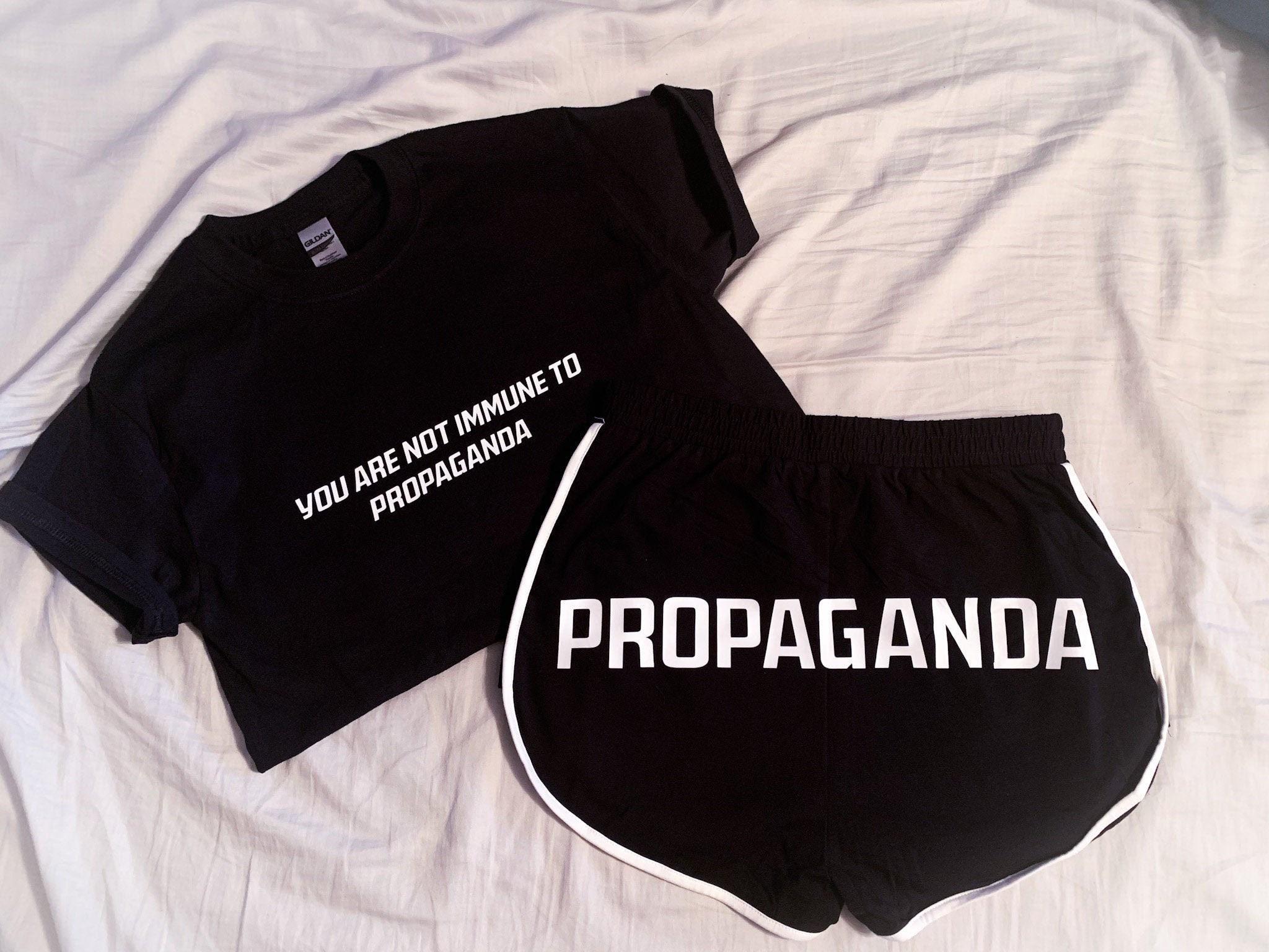 [English > Japanese] Translate clothes for a fanart commission translator