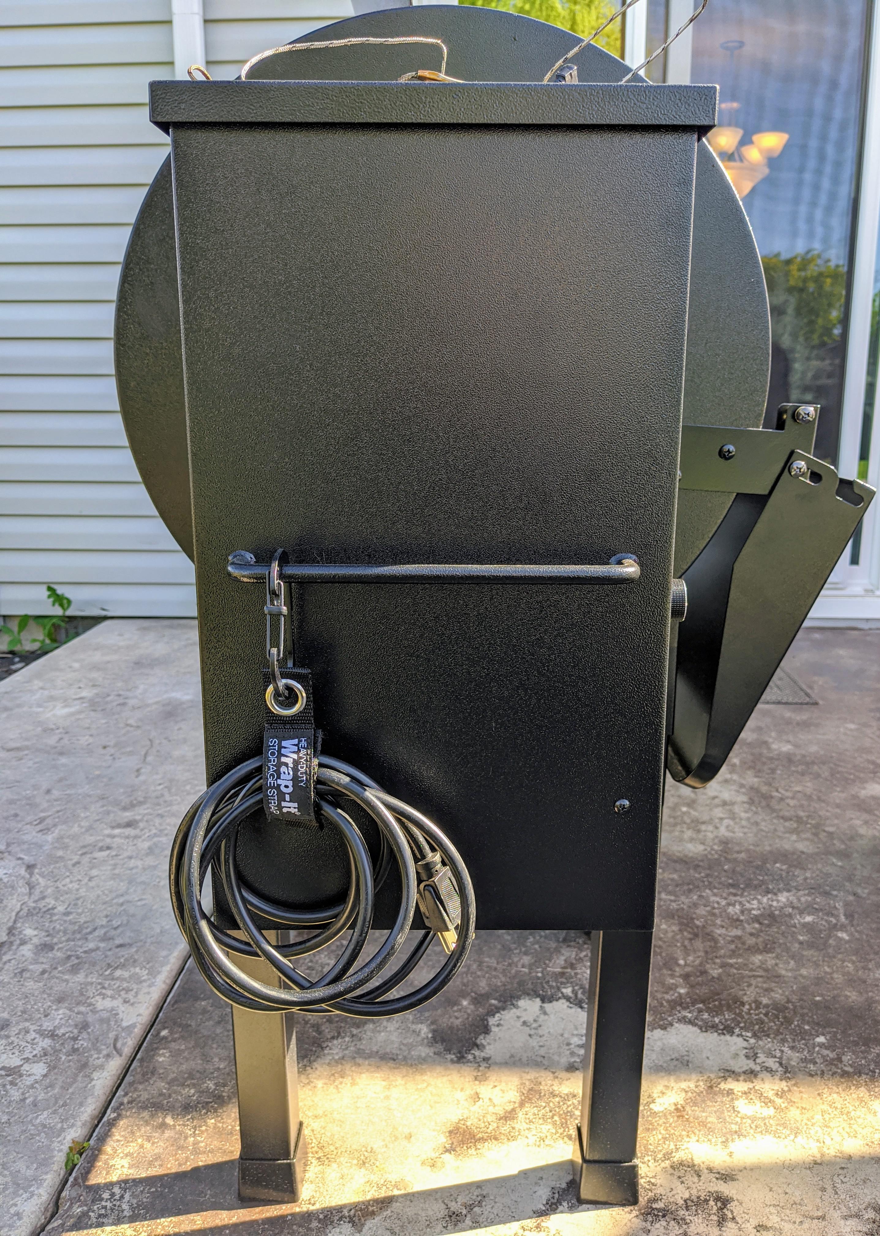 For those who were like me and struggled with the cord, this is what I