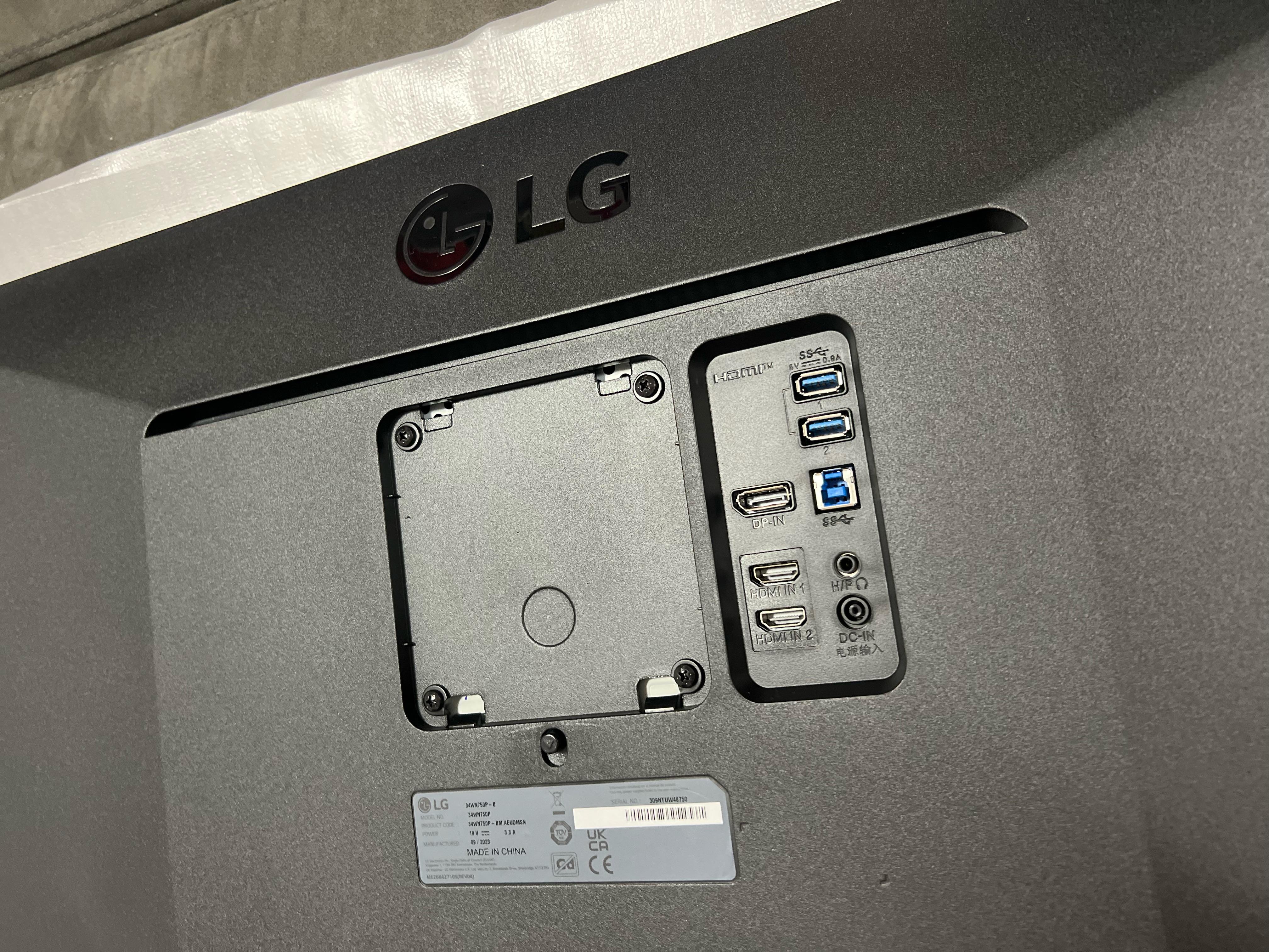 Should I use these screws for wall mount? : r/ultrawidemasterrace