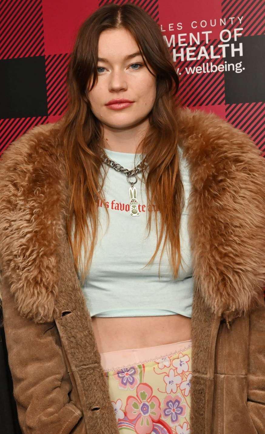 Rhian Teasdale : SexyMusicians