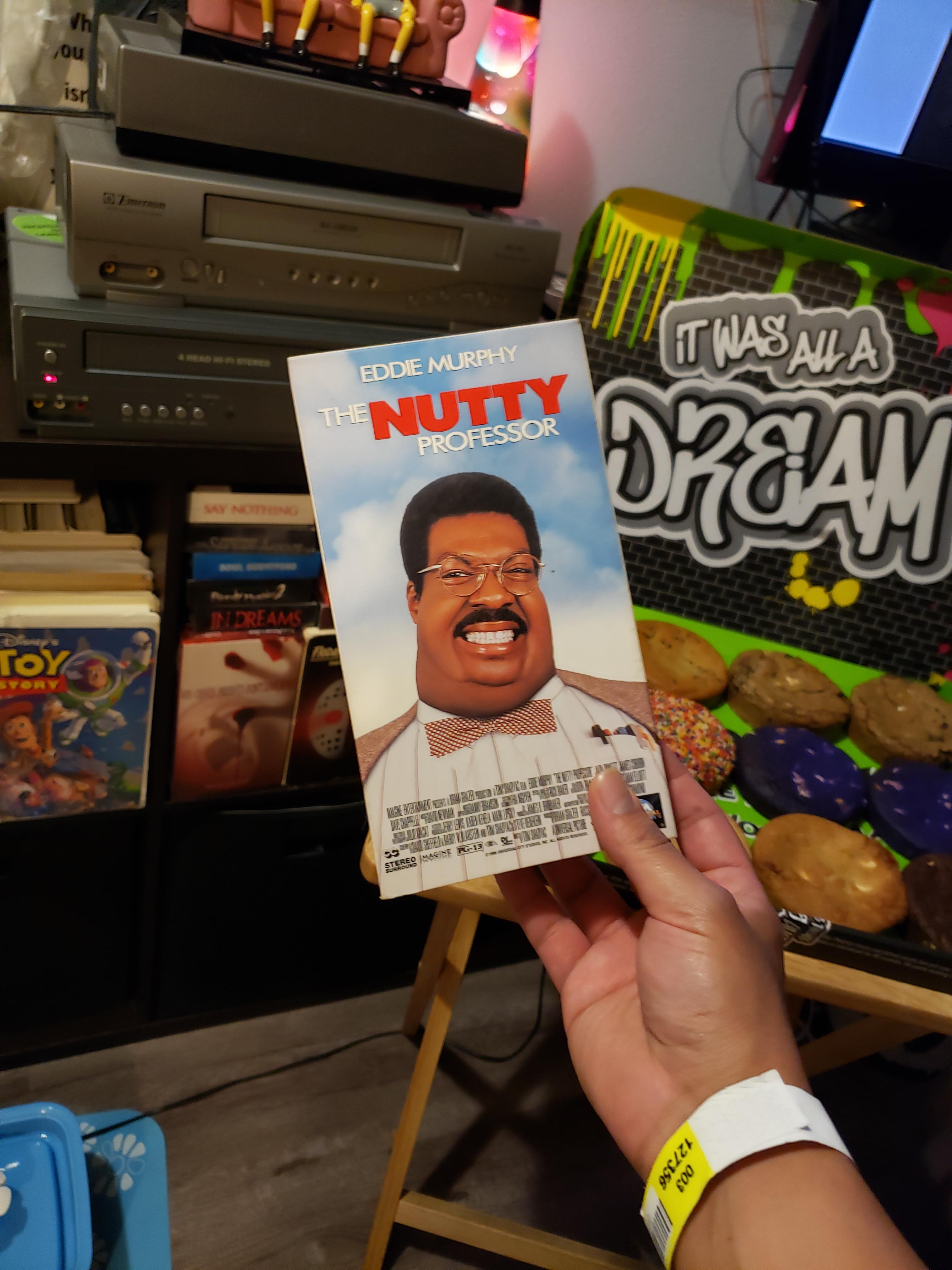 Happy National VCR Day 🔥 Tonight's Watch 👹📼 r/VHS