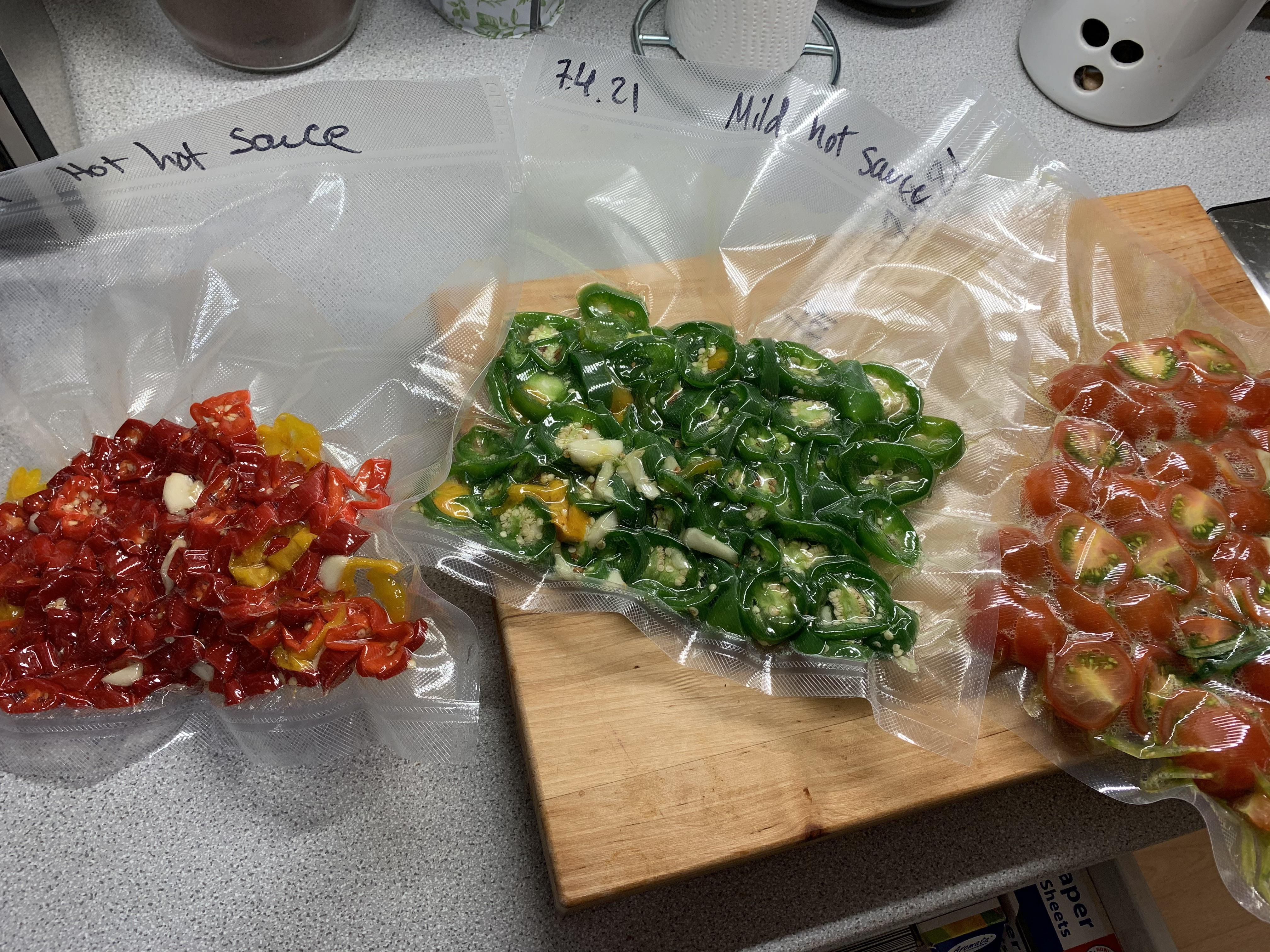 Finally got a vac sealer, excited to try out lactofermentation 🌶 r