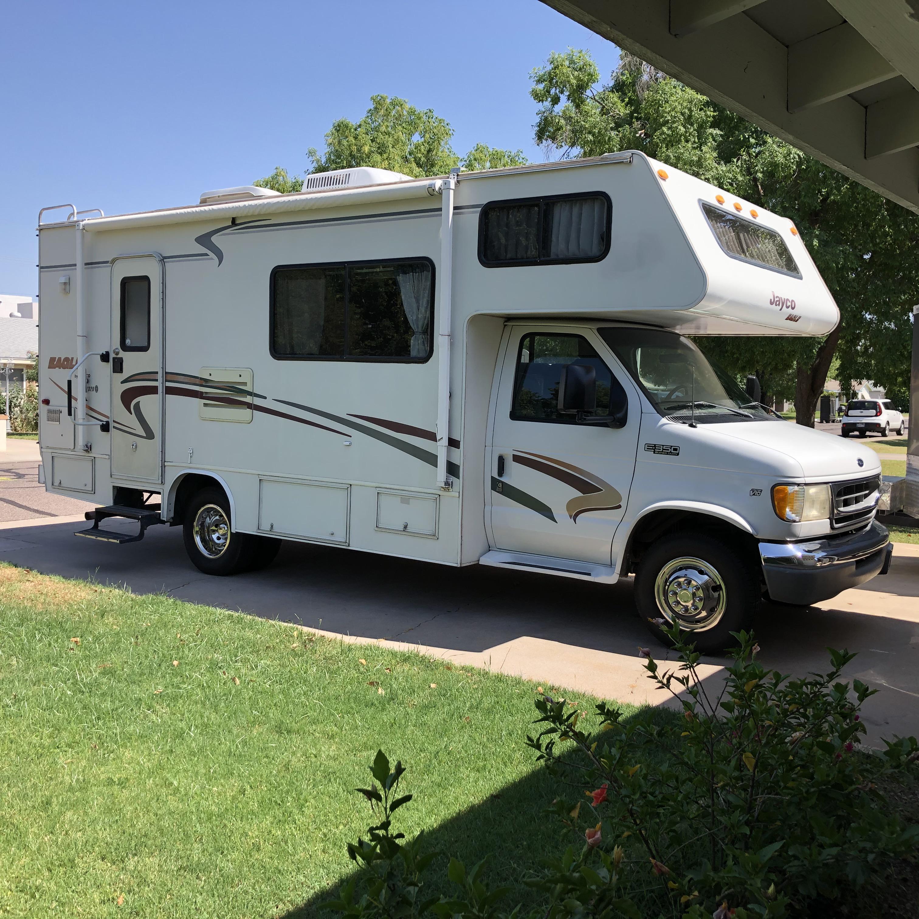 Bought our first motorhome today! 1999 Jayco 232U. r/GoRVing