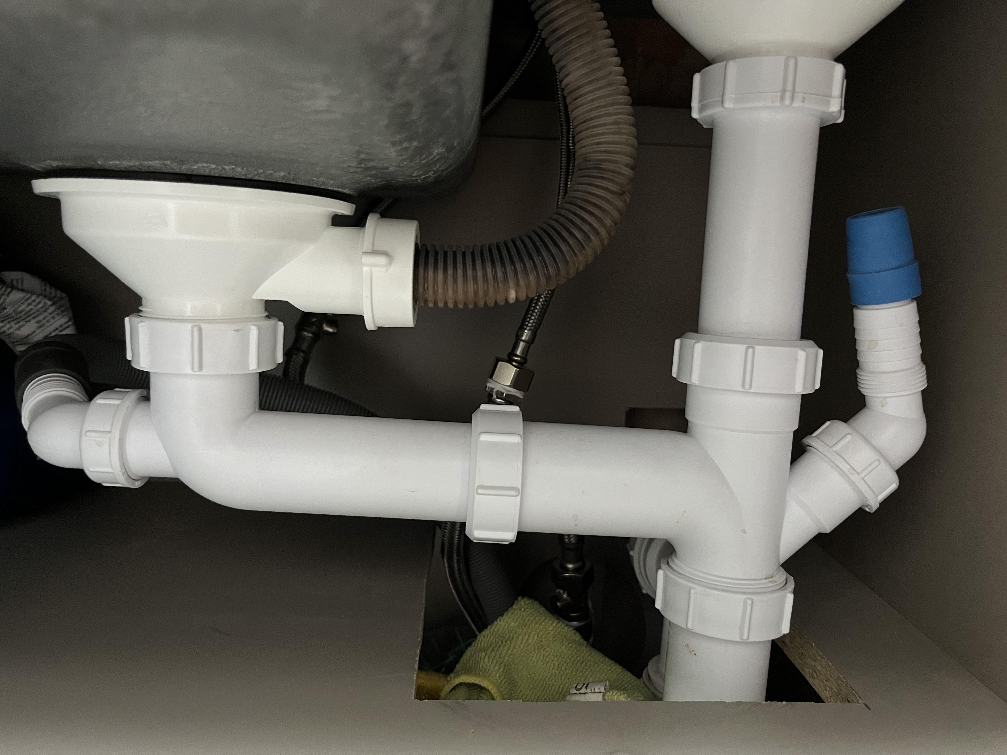 Sink gurgling uk r/Plumbing