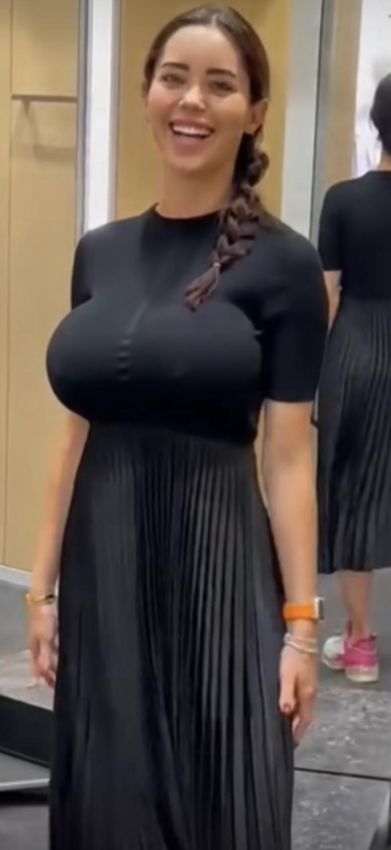 Black Dress r/2busty2hide