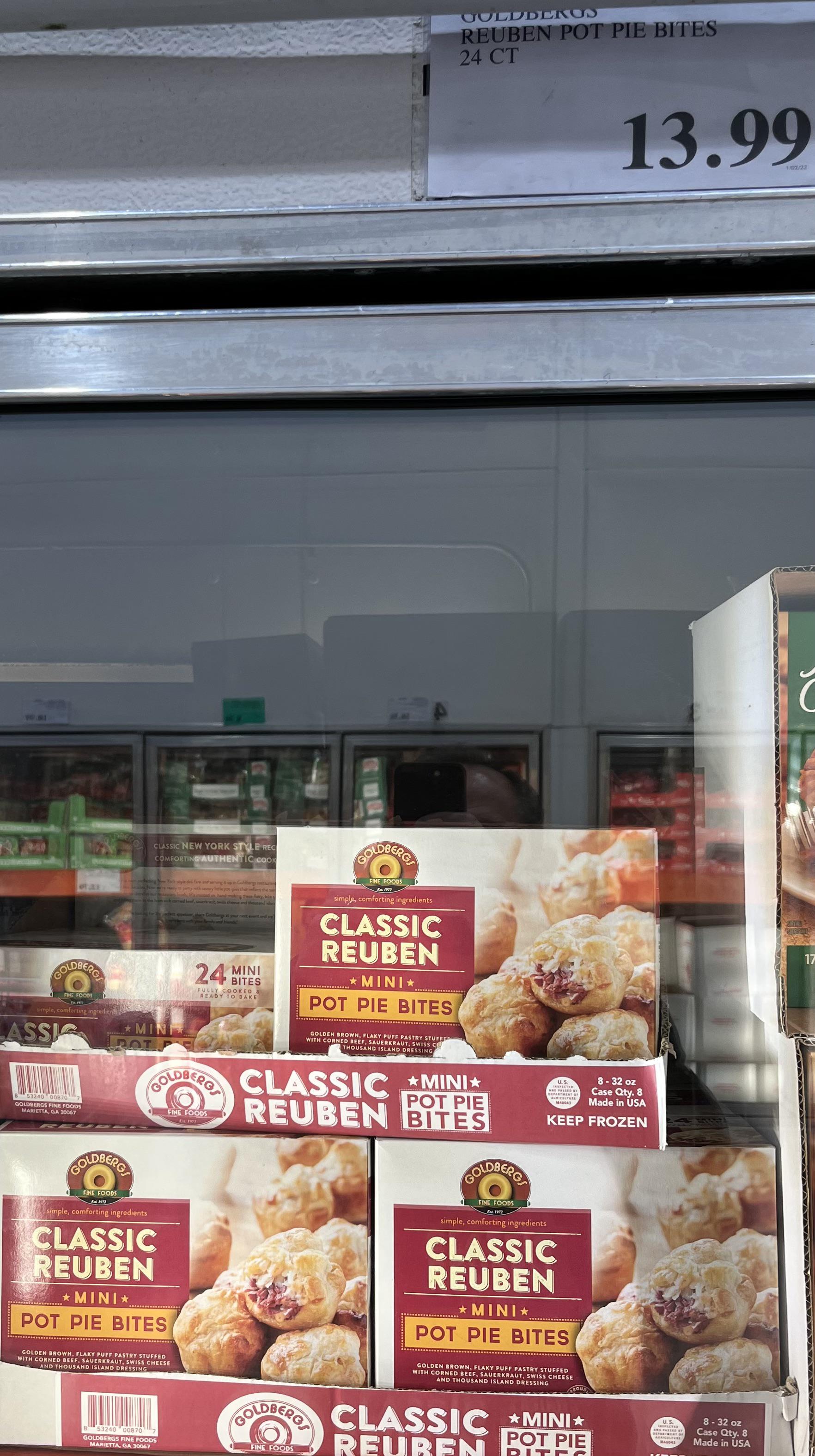 Anyone tried the Reuben Mini Pot Pie Bites? r/Costco
