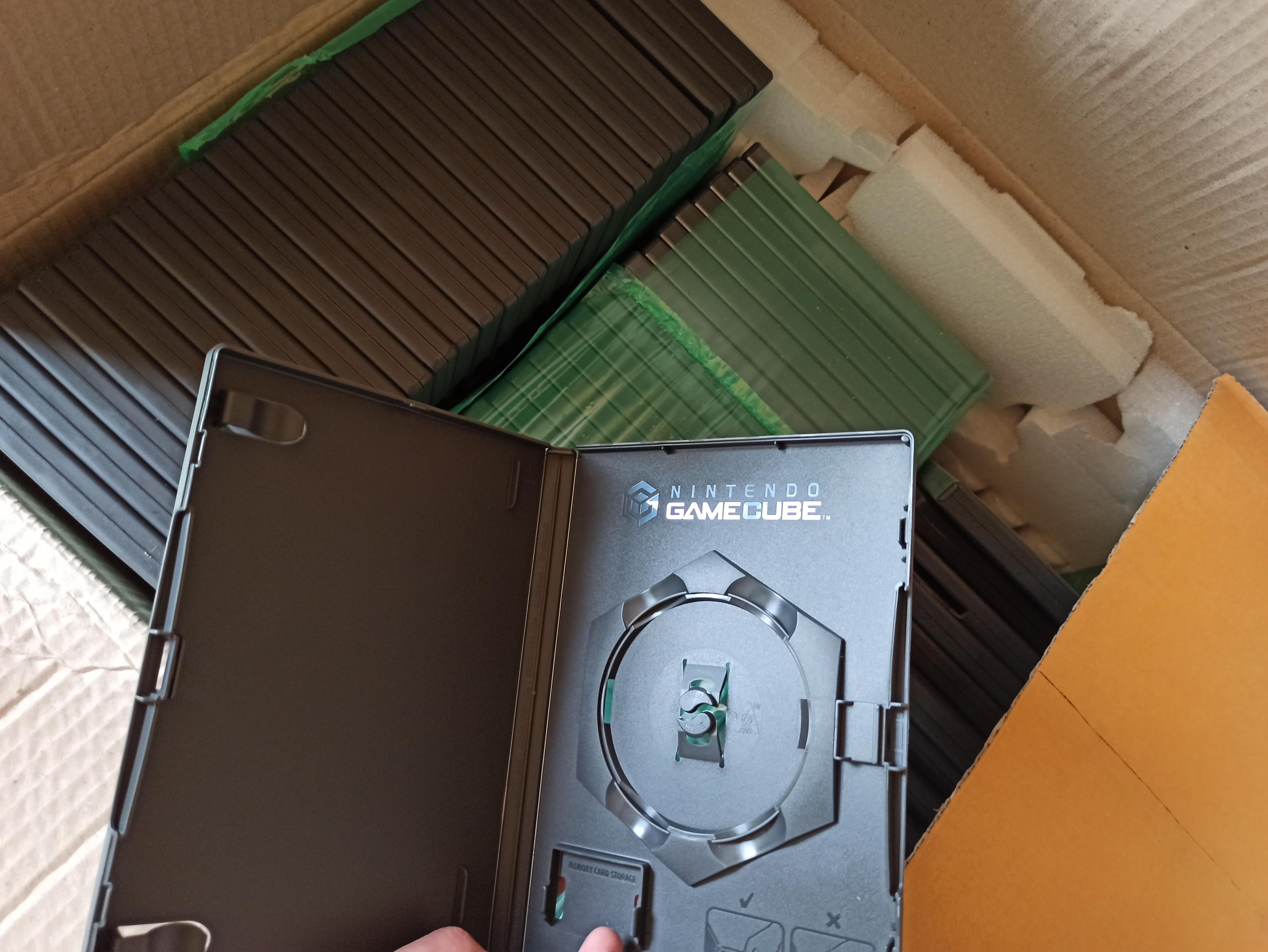 Found something in my attic. 100 new and original Gamecube cases (PAL