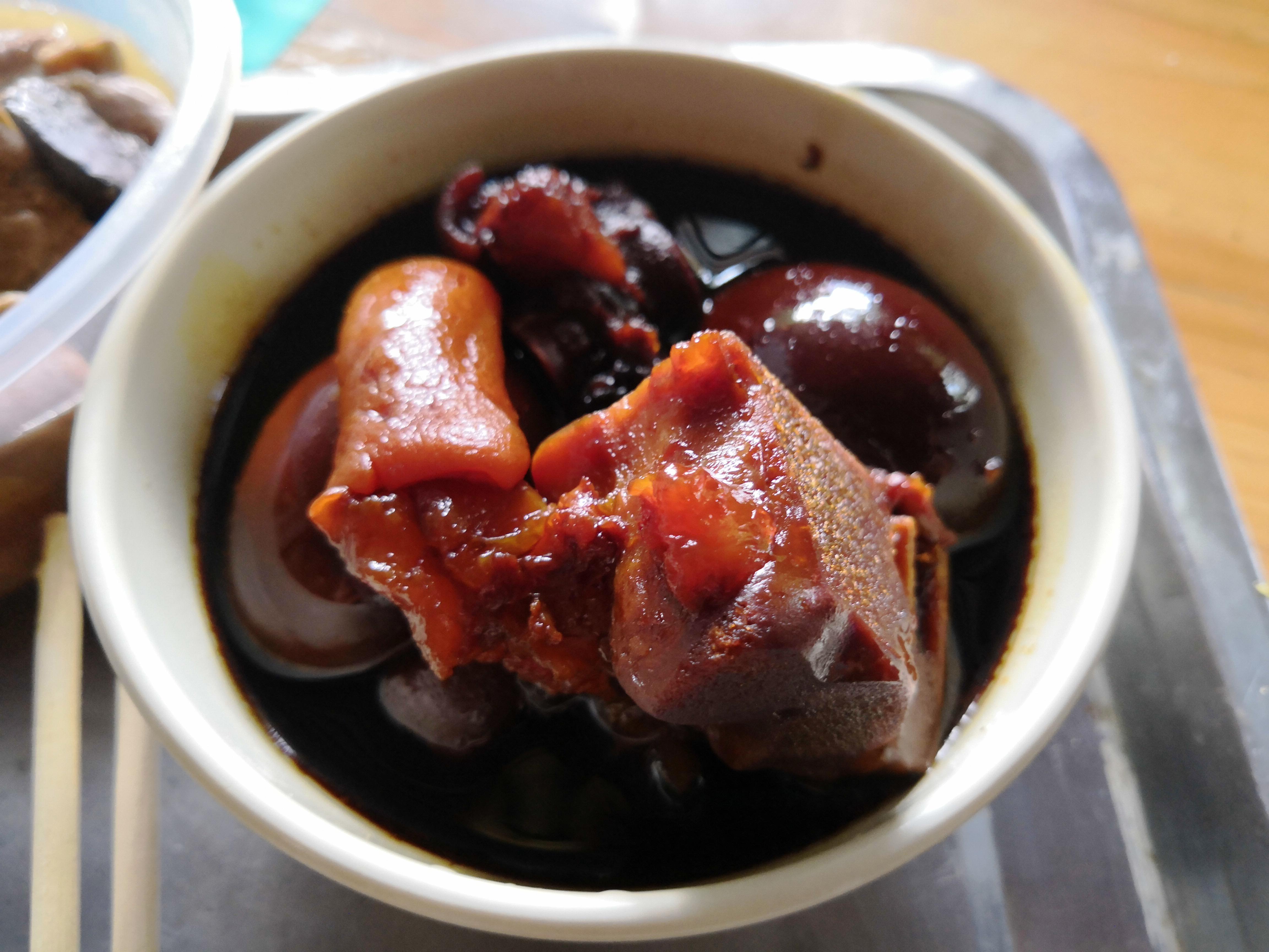 猪脚姜 (Pig feet ginger stew +egg) from Guangzhou r/chinesefood