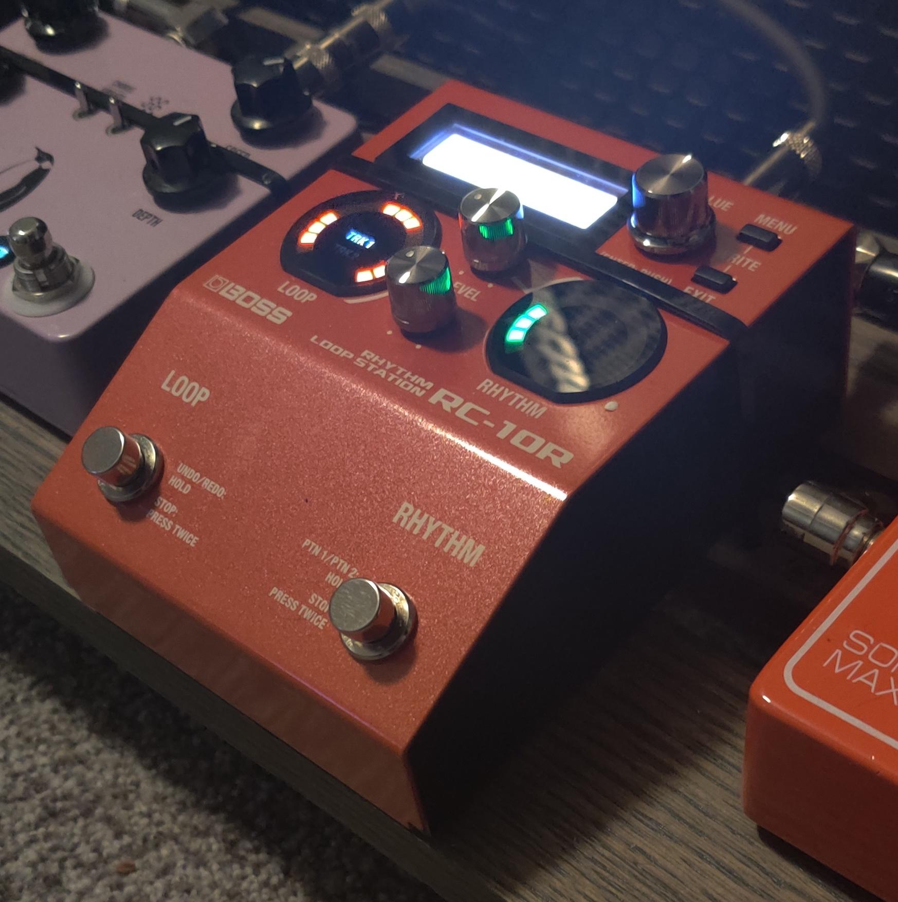 NPD BOSS RC10R looper/drum machine r/basspedals