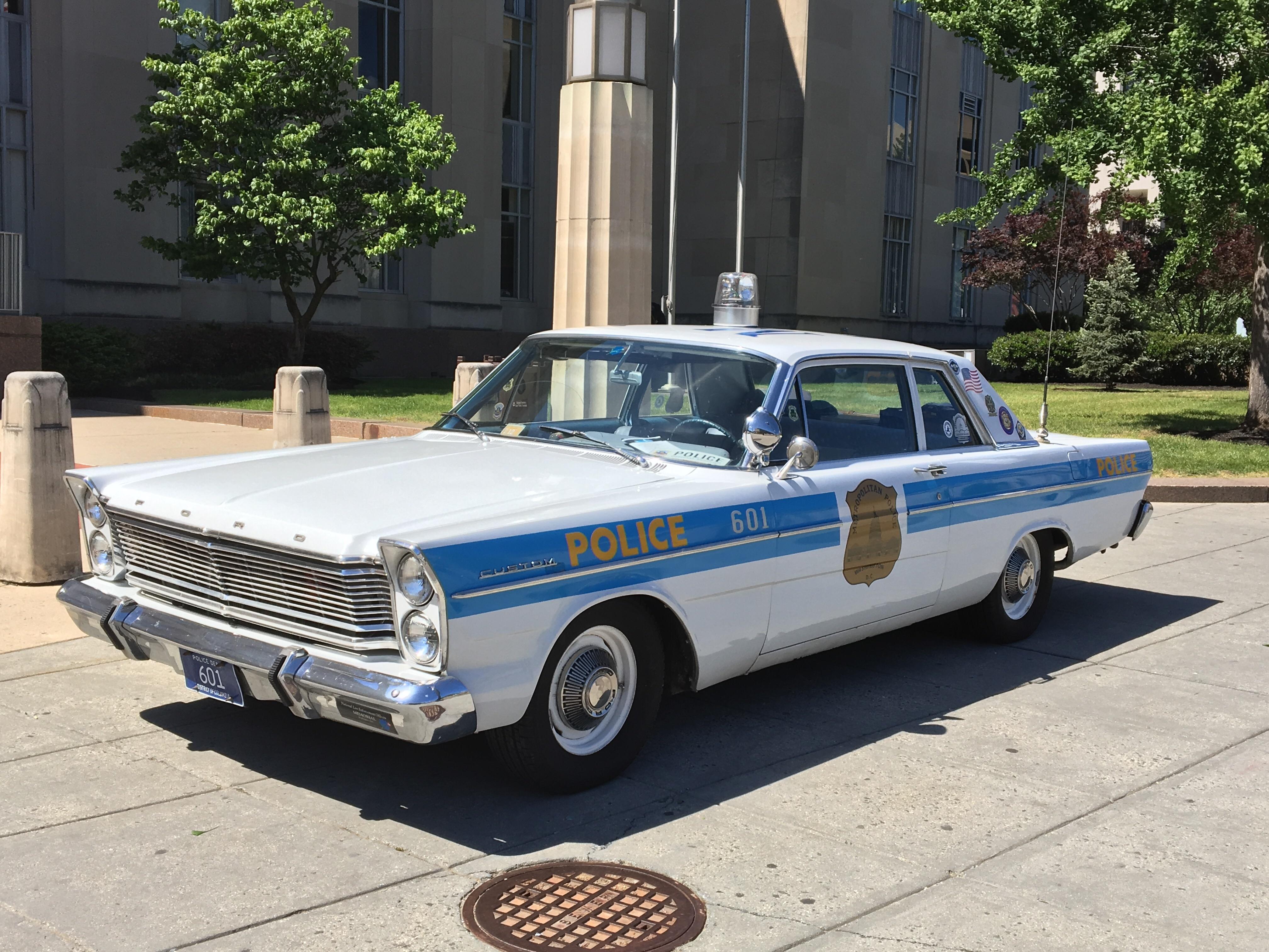 Vintage MPD scout car outside headquarters. r/washingtondc