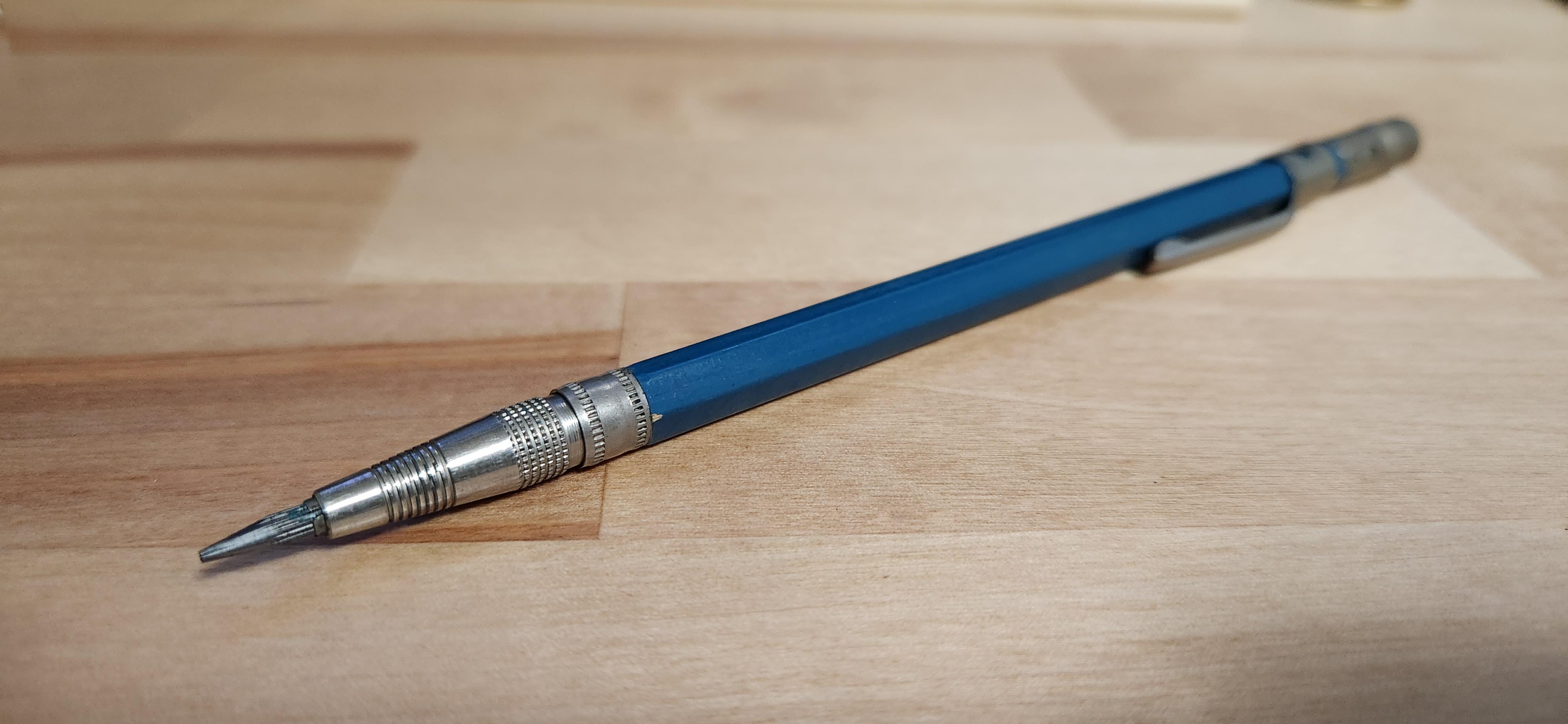 Got a new lead holder (staedtler lumograph 1018) r/mechanicalpencils