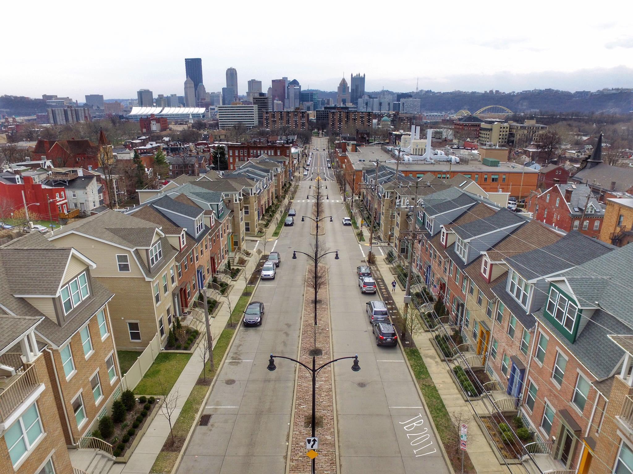 The city (view from Federal Street in the North Side) r/pittsburgh