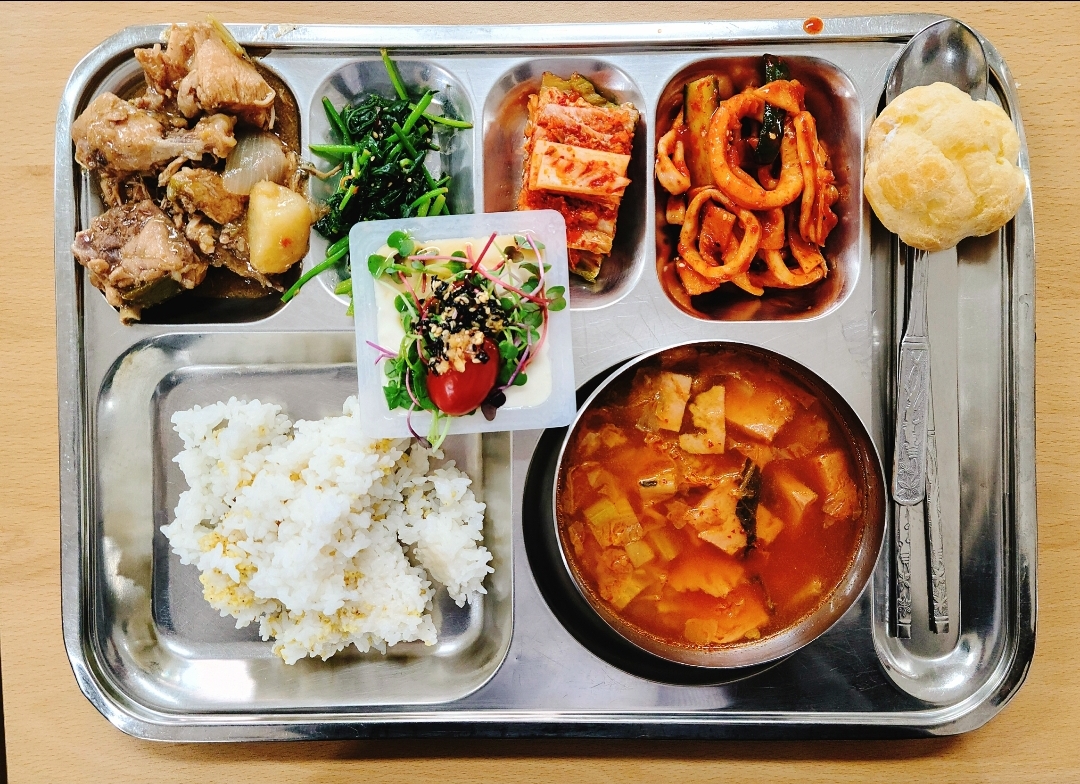 Daily Korean Lunch! 91 r/KoreanFood