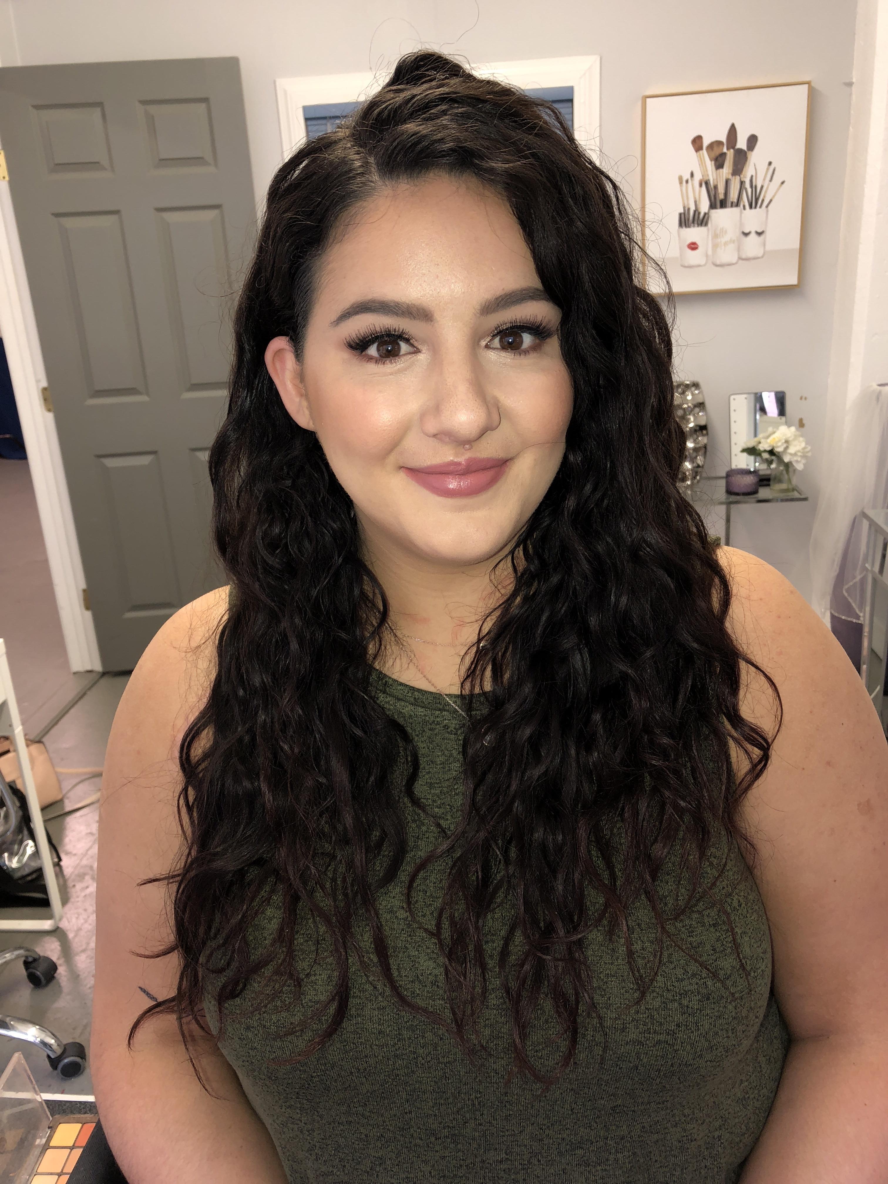 After two failed makeup trials, I finally found my makeup artist! So so