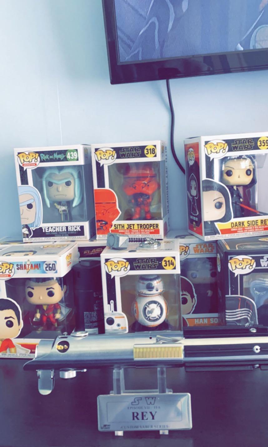 Pach stores Graflex came today! r/lightsabers