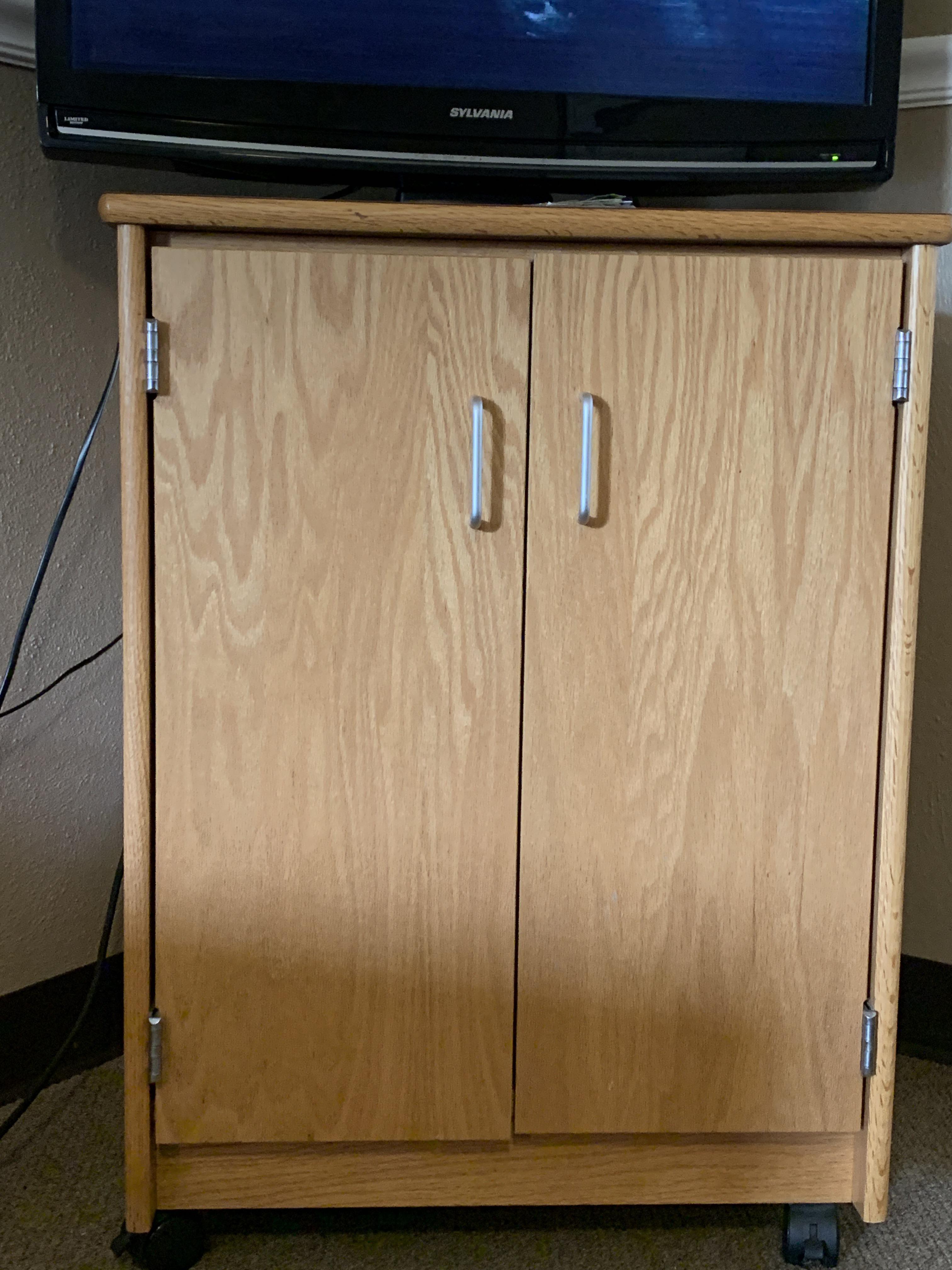 These doors are uneven and my OCD is killing me r