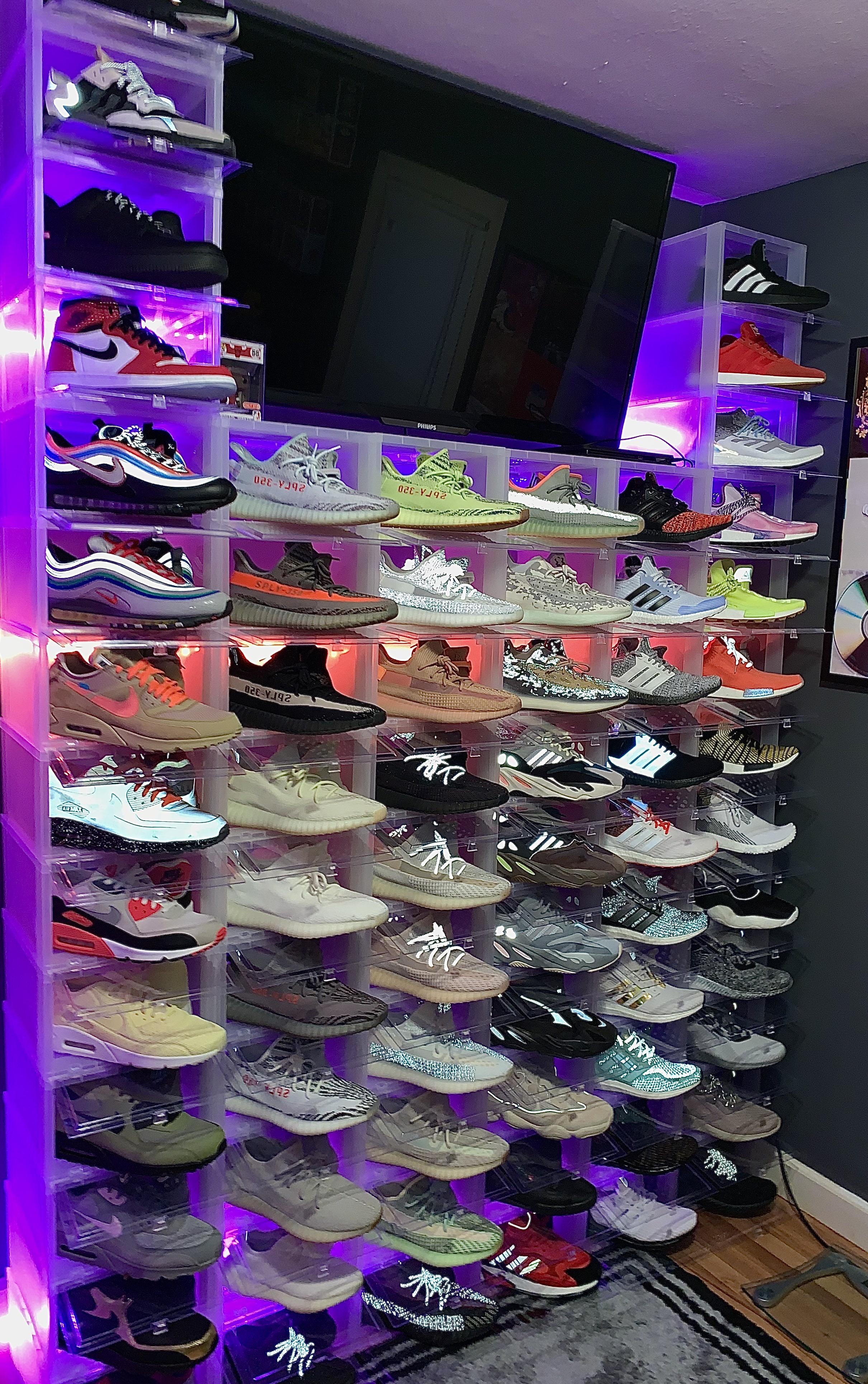 Finally completed my shoe wall 🥵 r/Sneakers