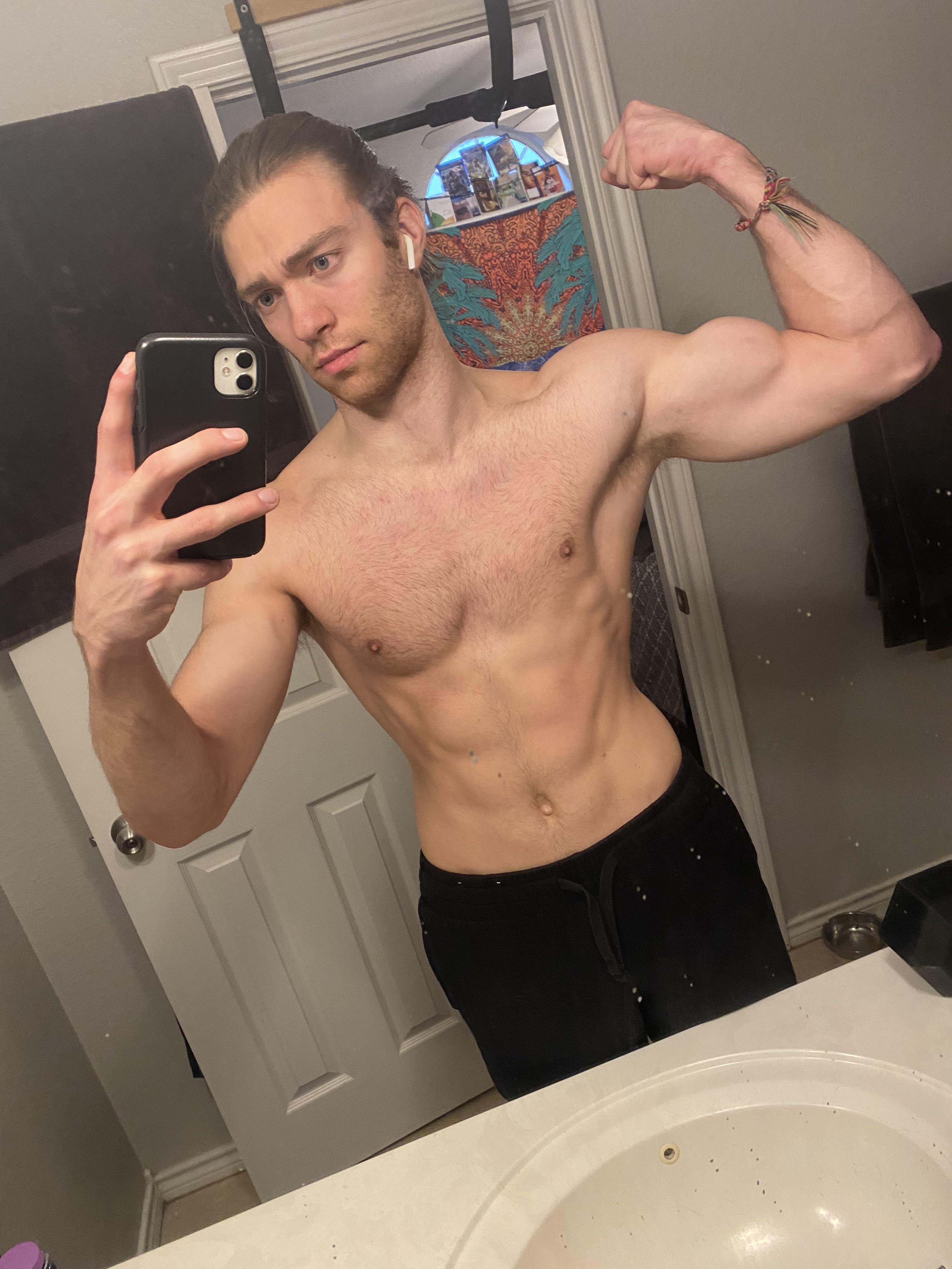 5 months vegan. Being a hard gainer is not much easier than non vegan