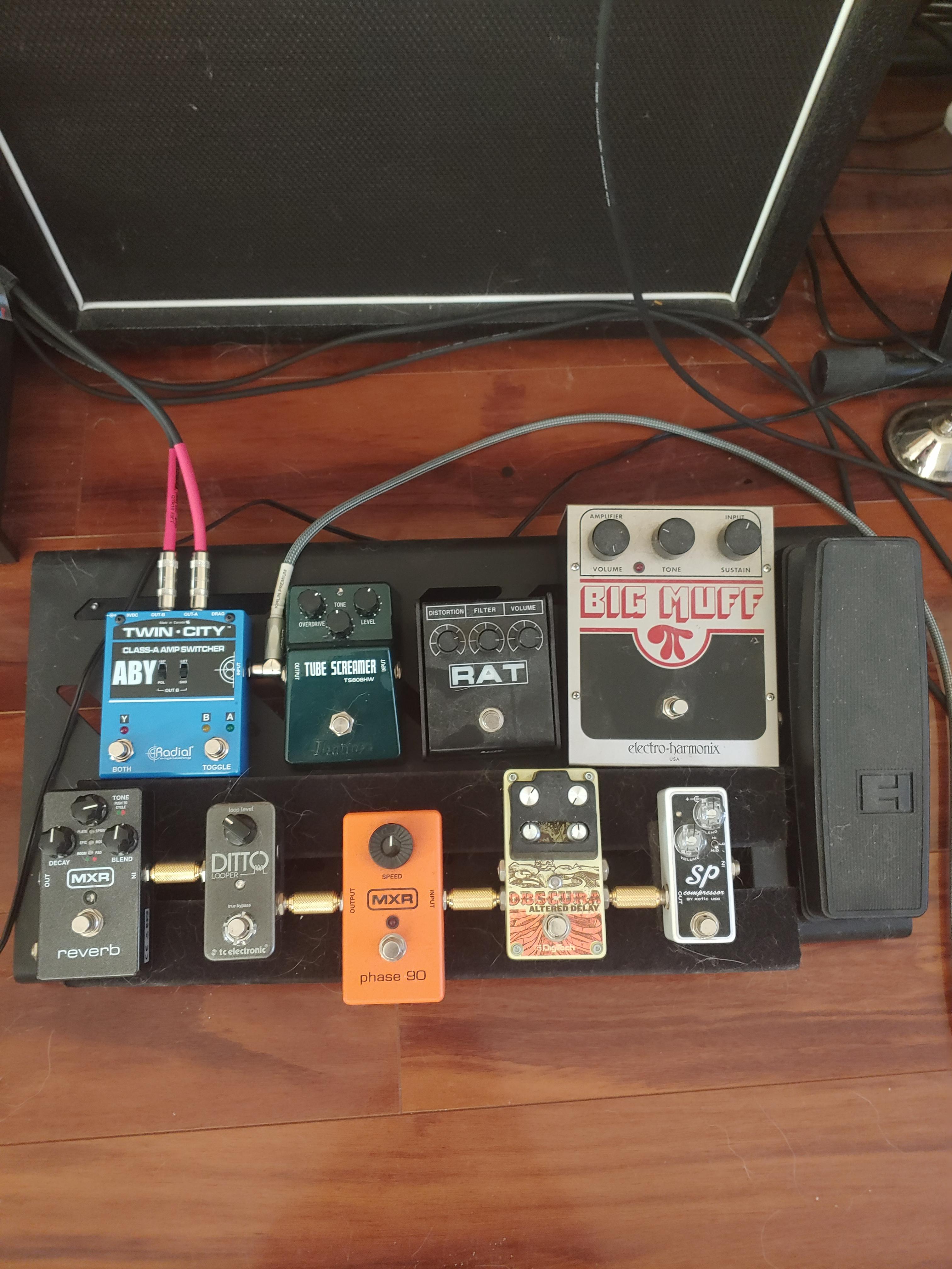 What order would you run these pedals for stereo? Insert any pedals