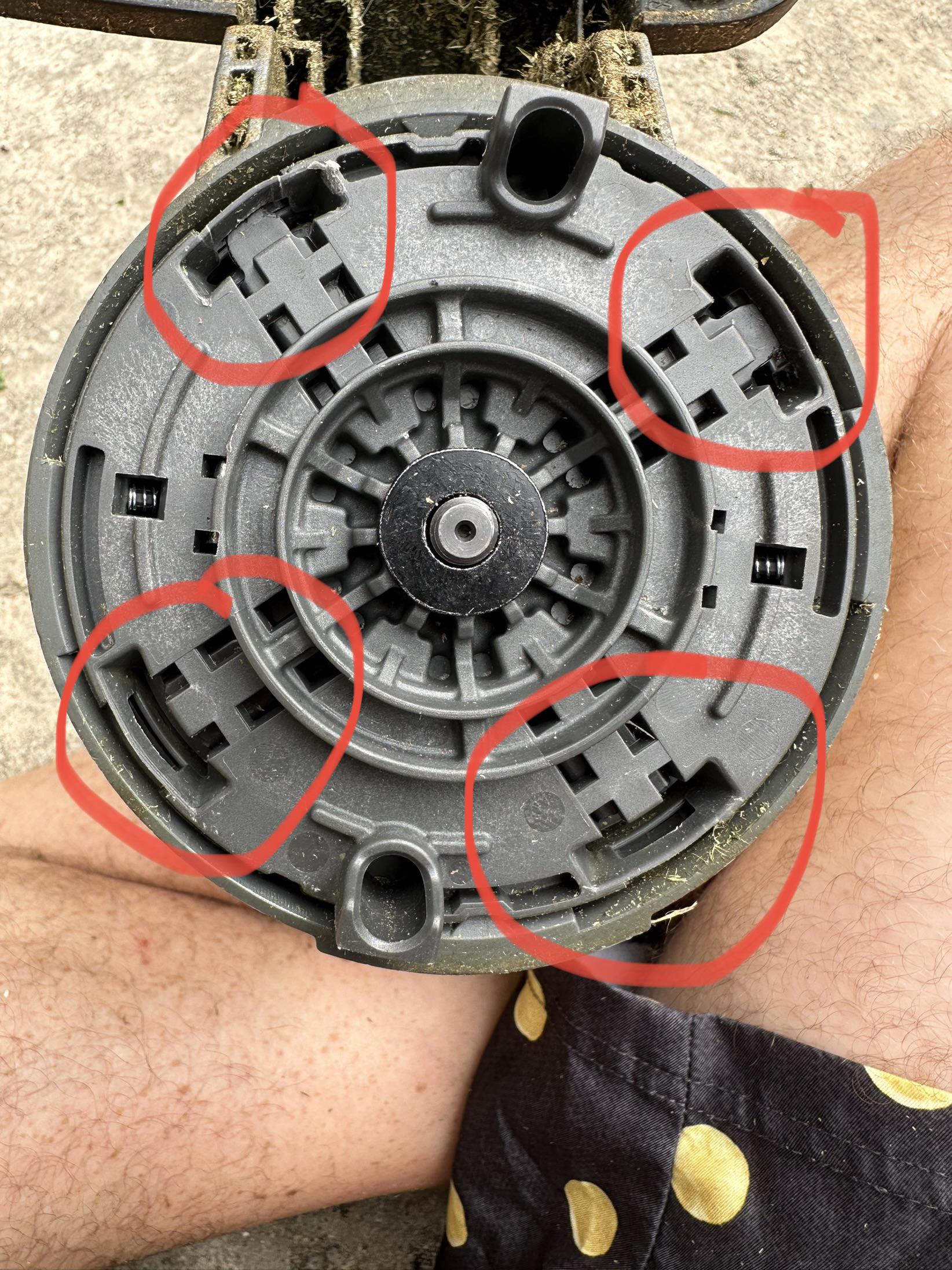 Ryobi 40v weed eater head stuck in lock position : r/ryobi