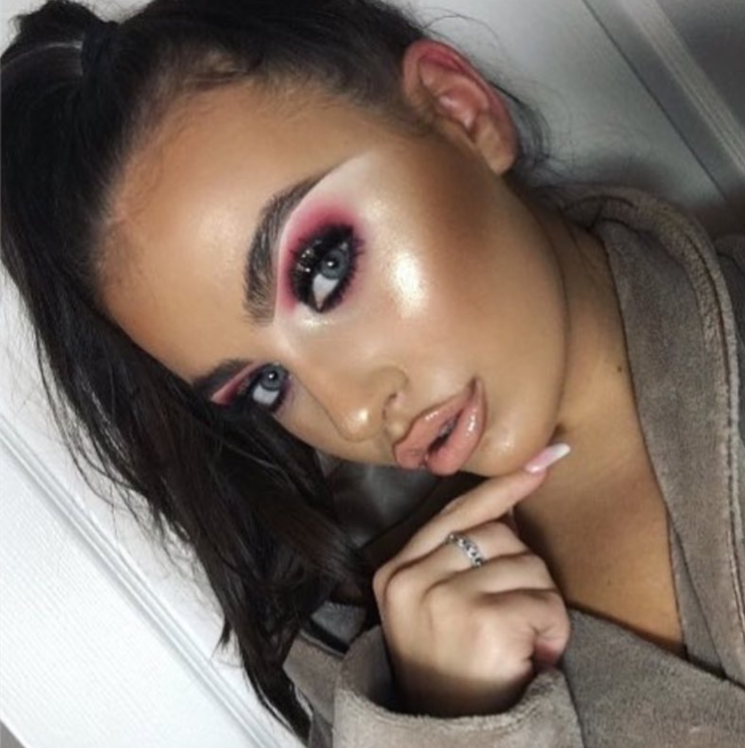 She obviously has talent (and this look is supposed to be dramatic) but