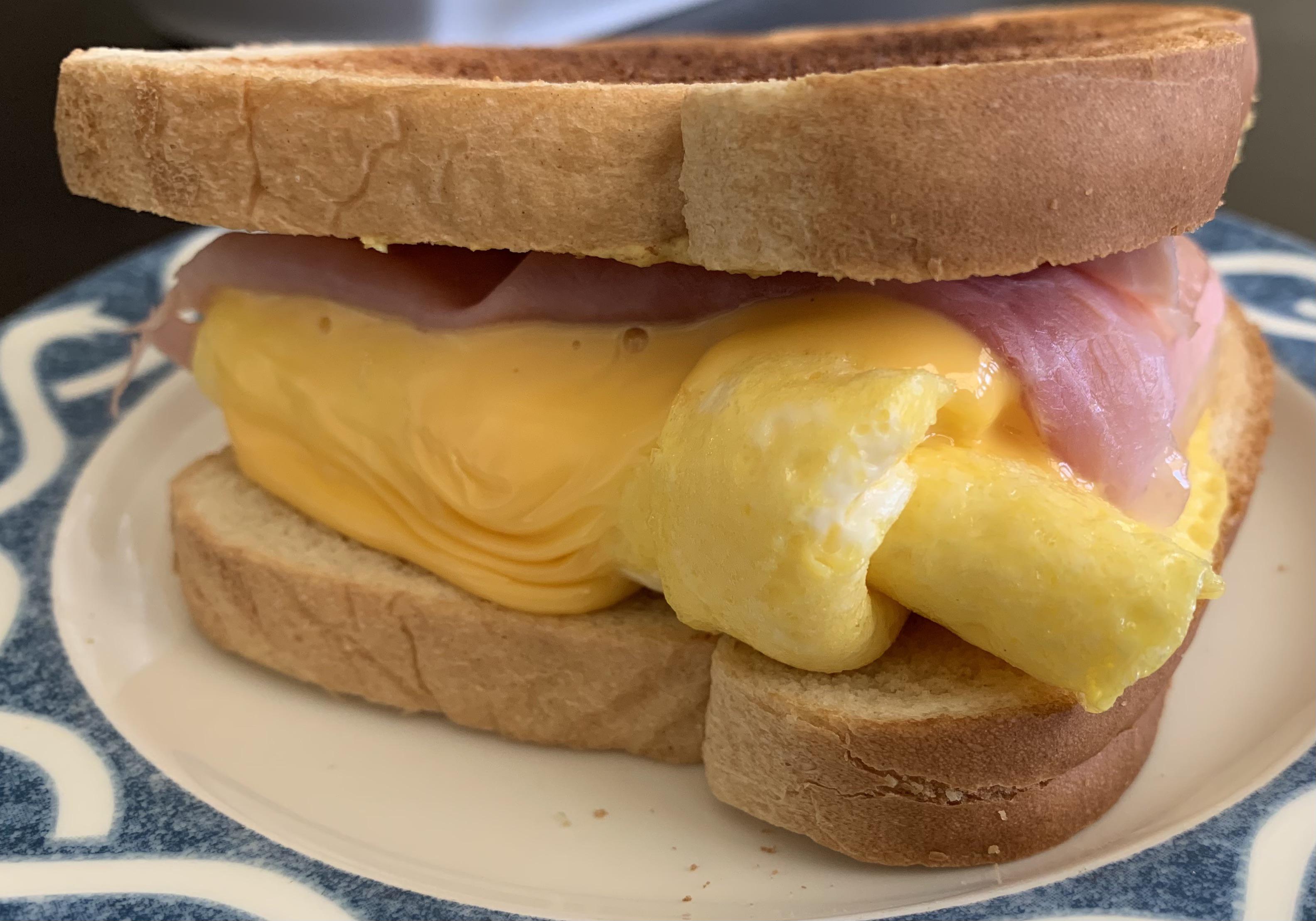 Madrange Ham, Egg and Cheese on Toast r/eatsandwiches