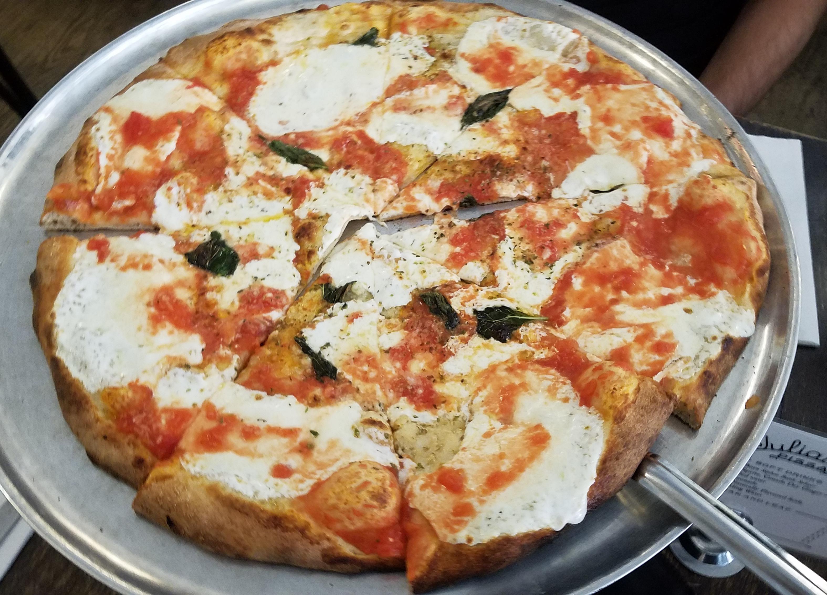 [I Ate] New York Margherita Pizza r/food
