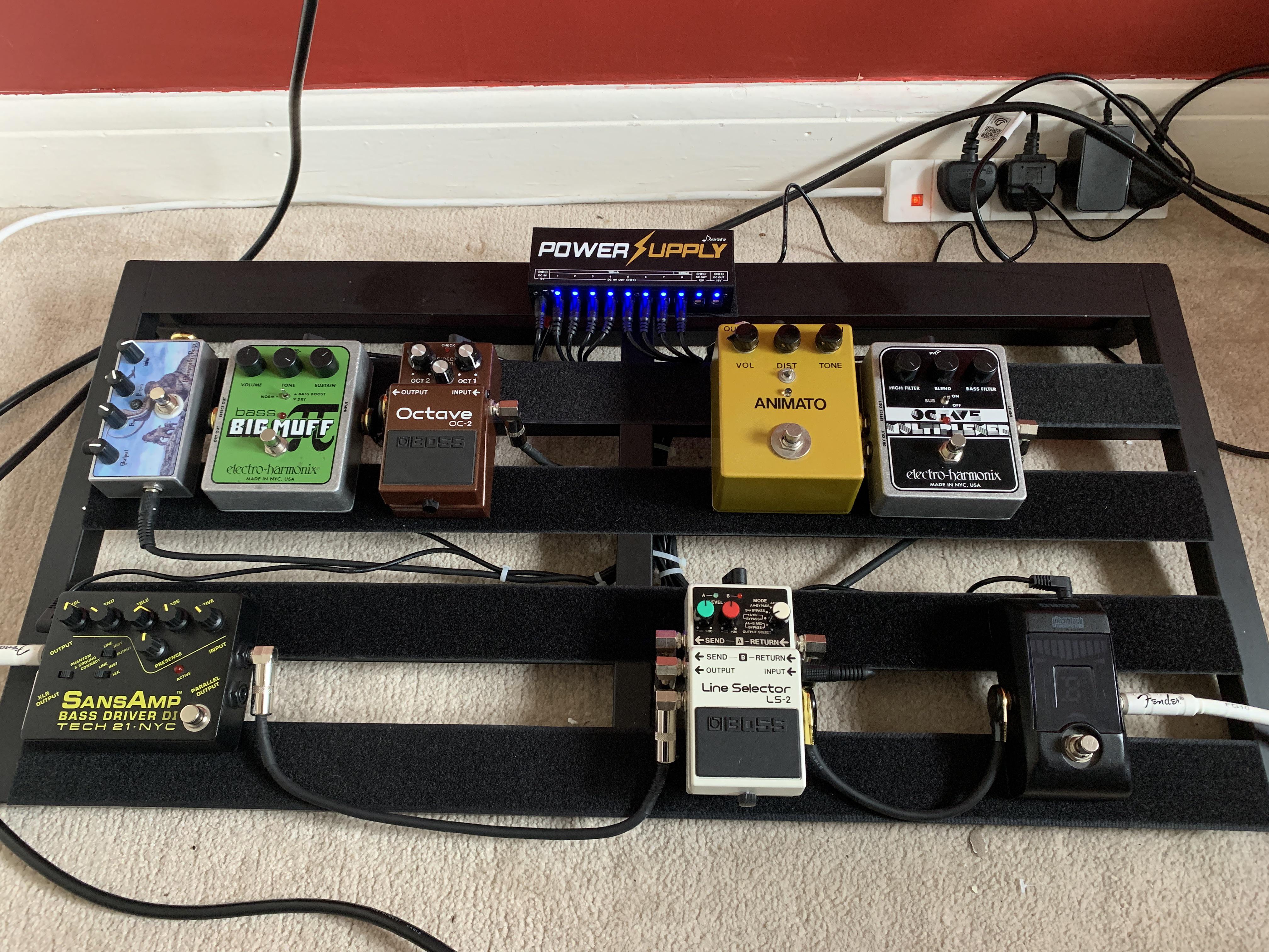 New pedal board layout + pedal switcher suggestions? r/guitarpedals