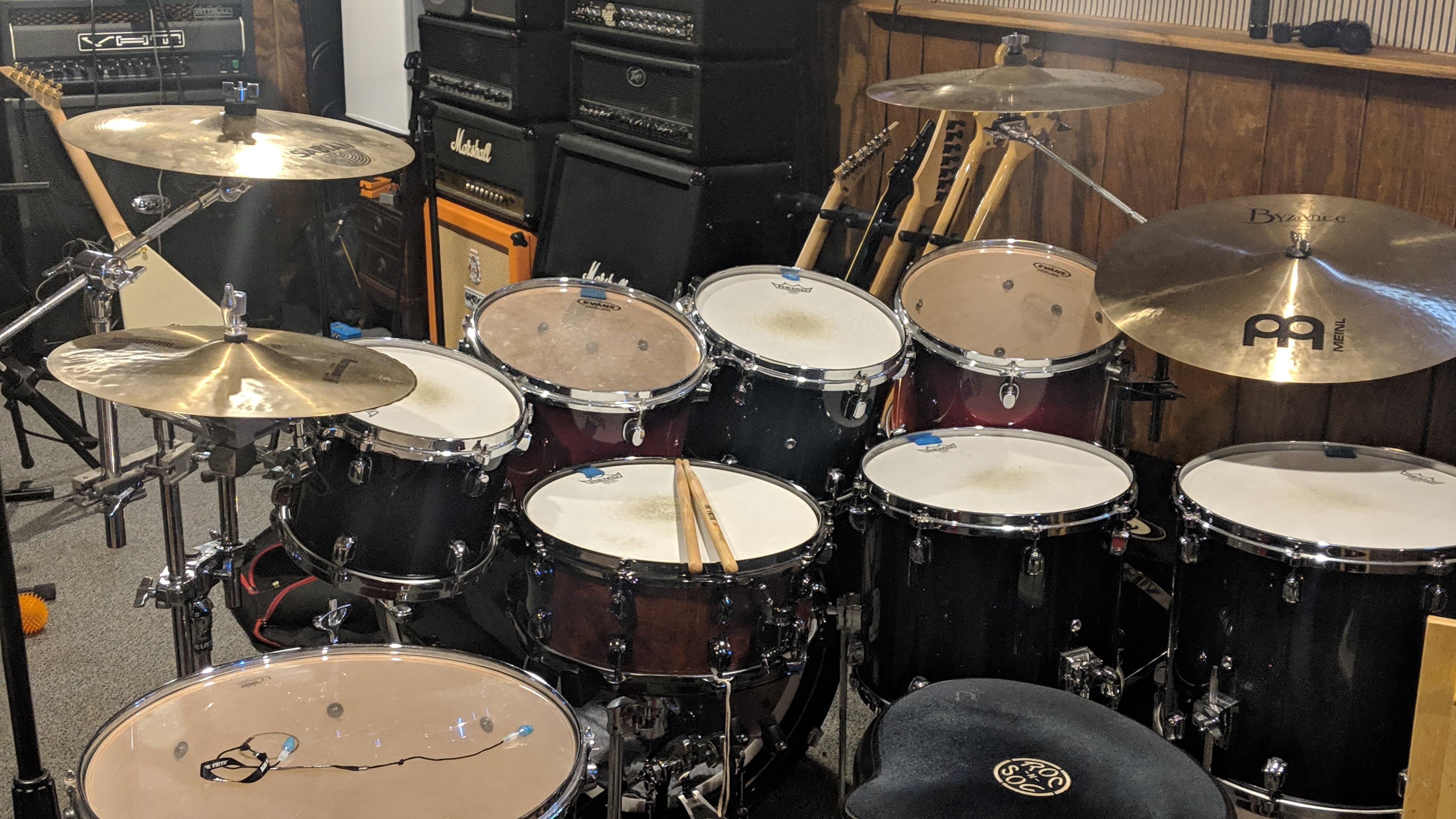 Sometimes you just have to set up all of the drums in the house r/drums