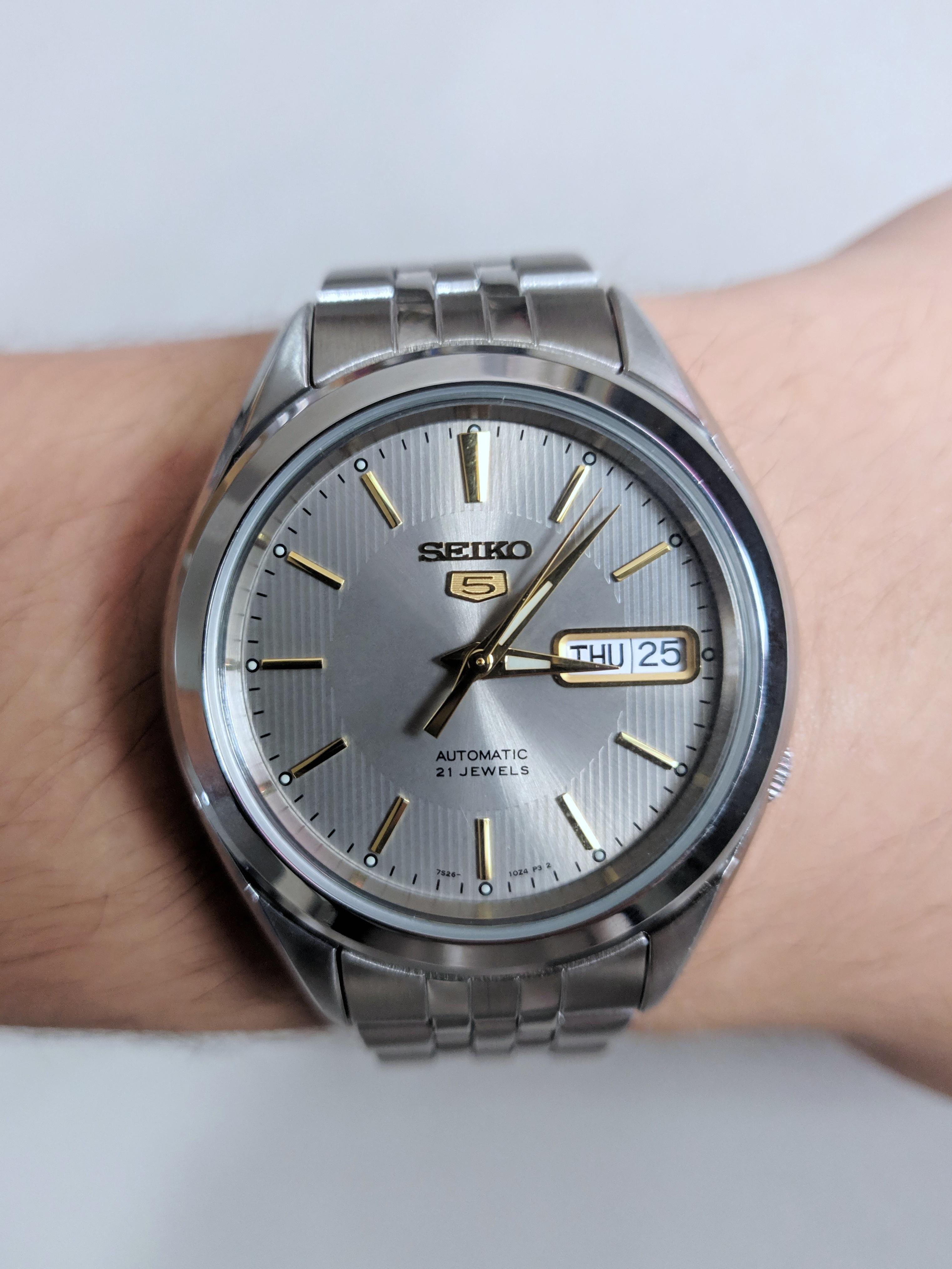 [Seiko] The first of many! (with my student budget) r/Watches