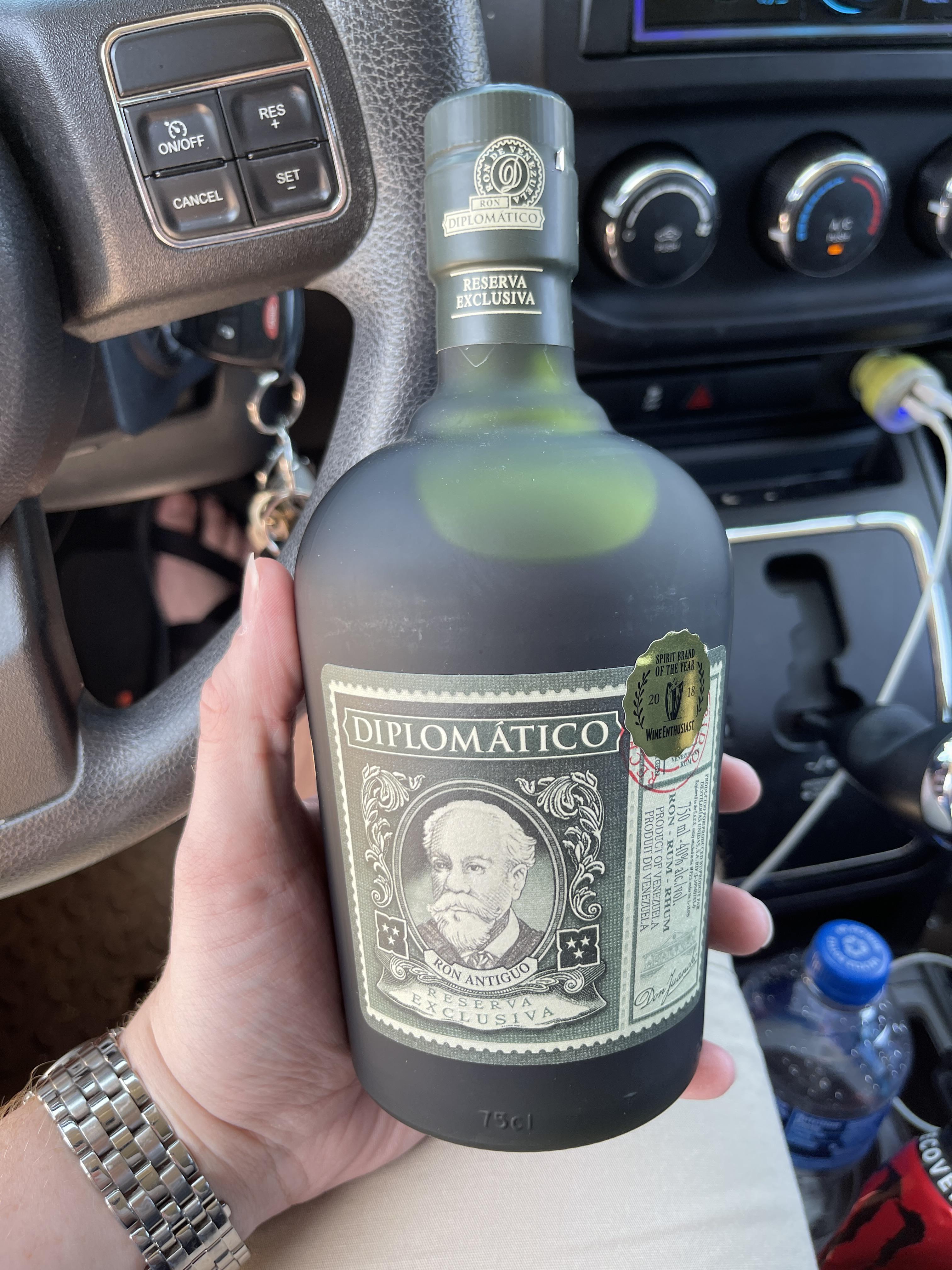 Classic Daiquiri made with Cuban Rum ・ popular.pics ・ Viewer for Reddit