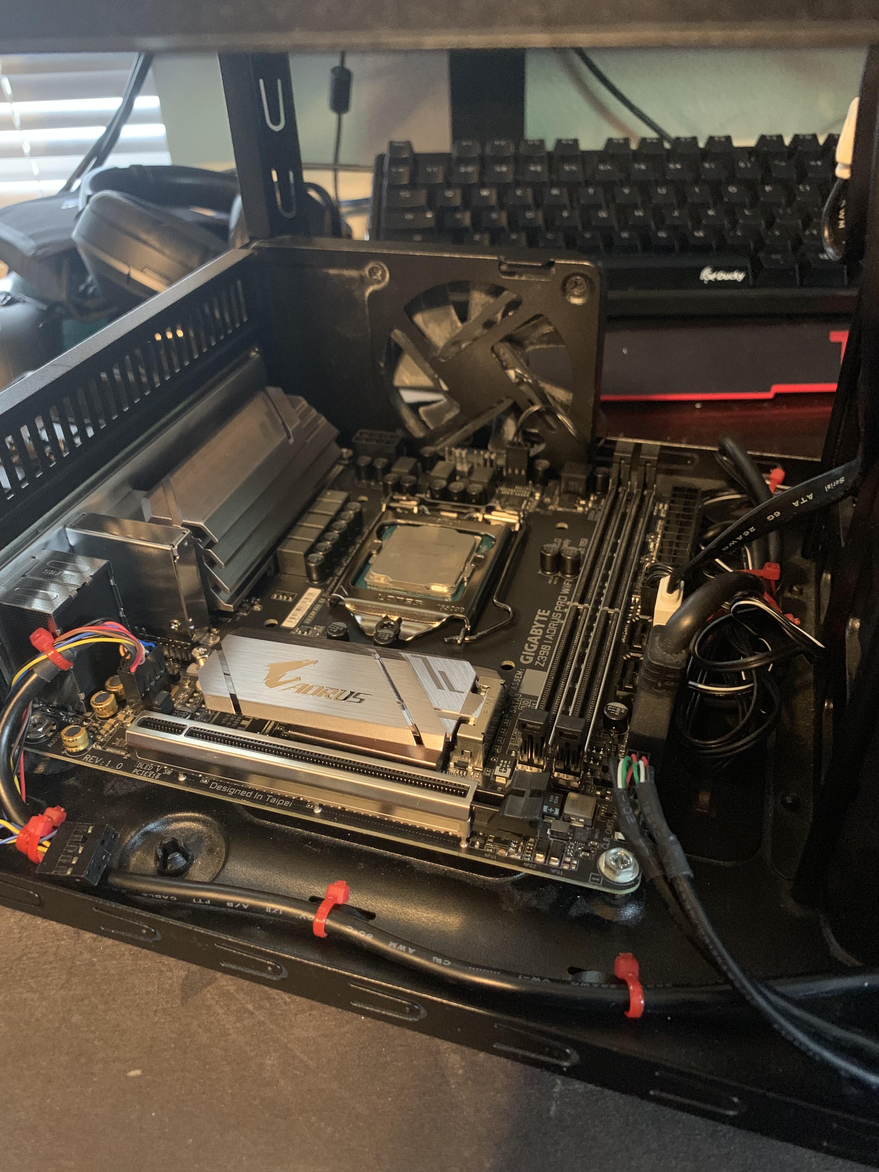 Have I appeased the Reddit cable management gods? r/pcmasterrace