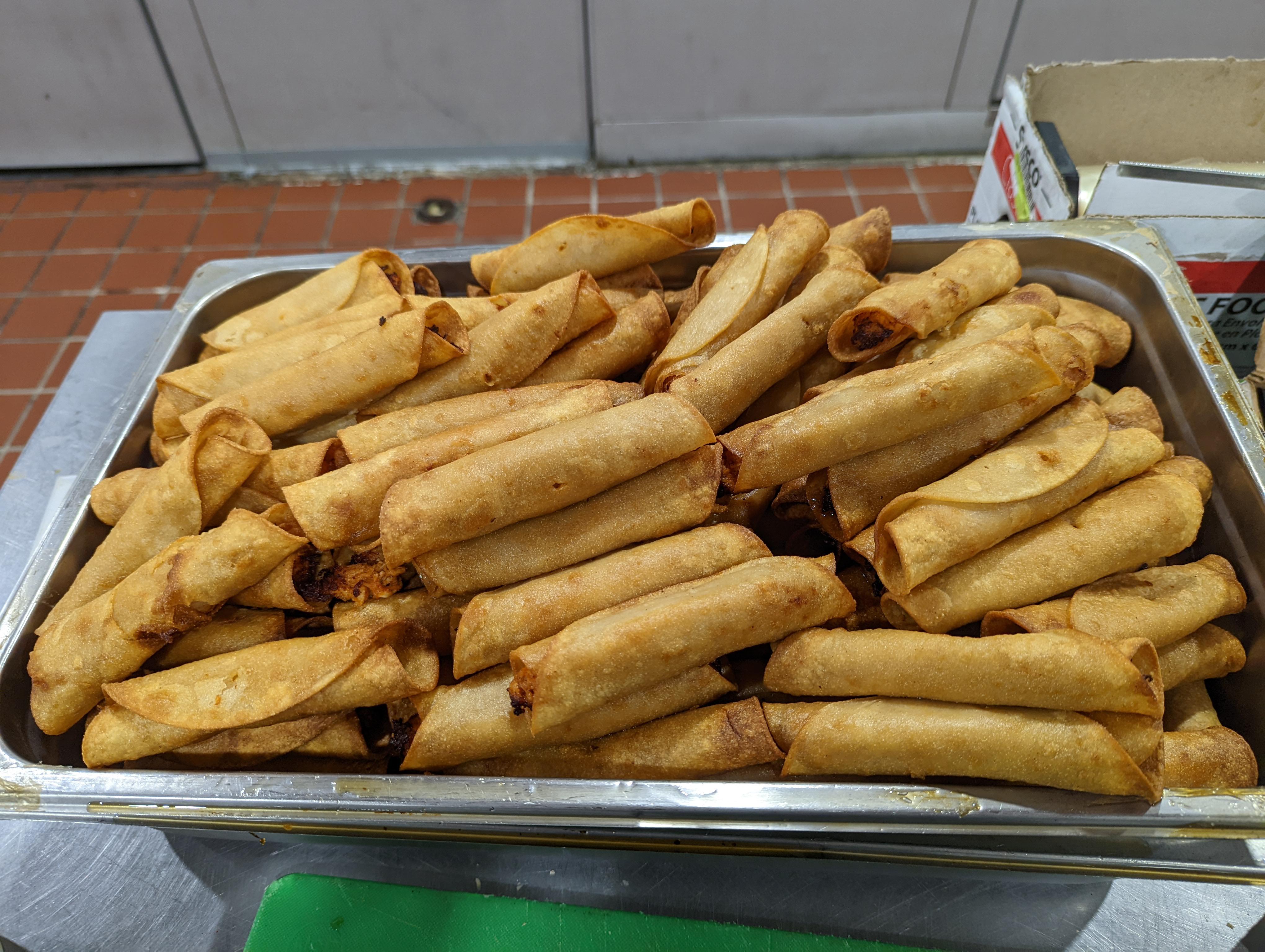 made some meat flutes today also known as floutas🤘👍 r/FoodPorn