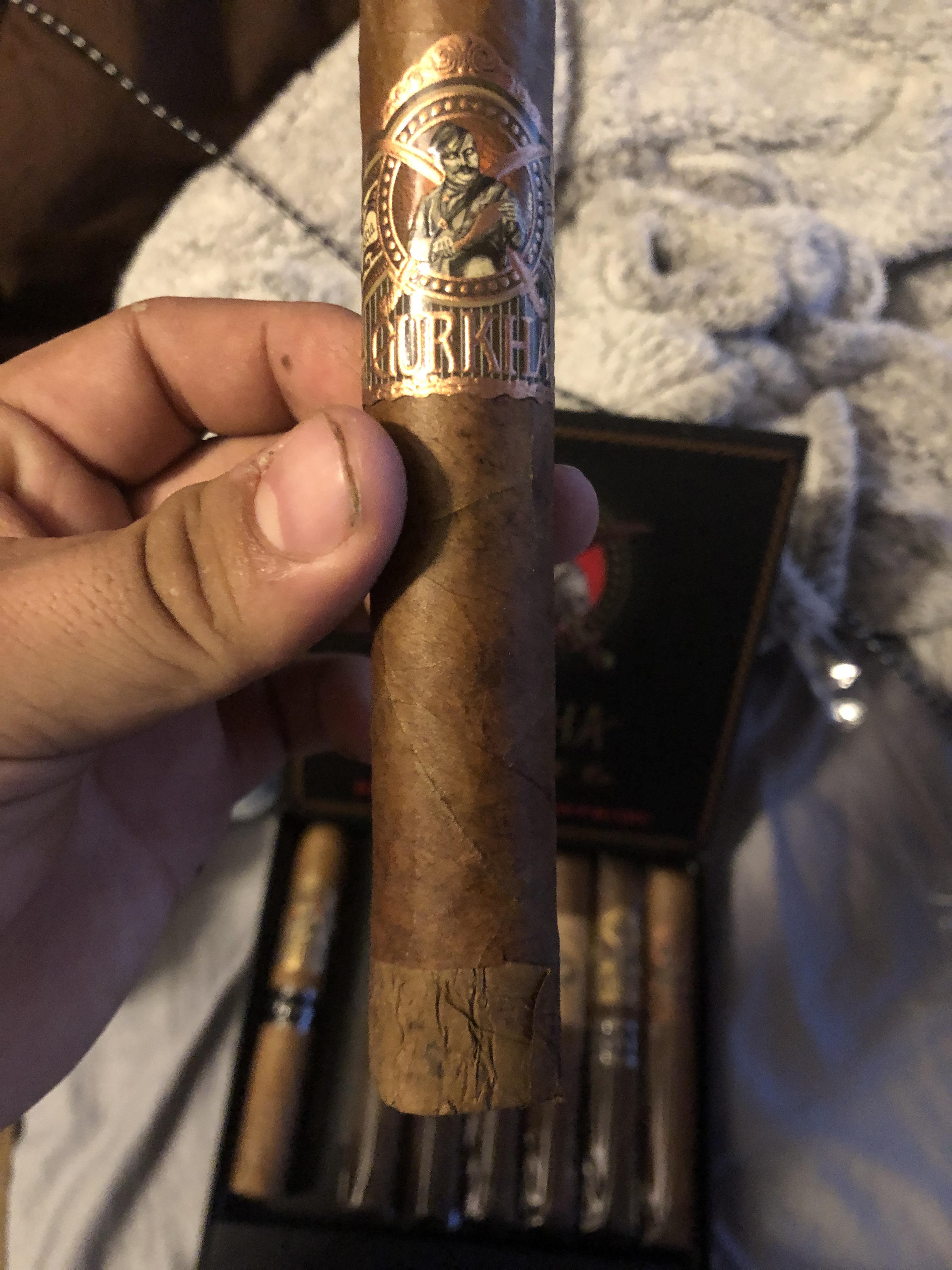 Is it supposed to look like that?? r/cigars