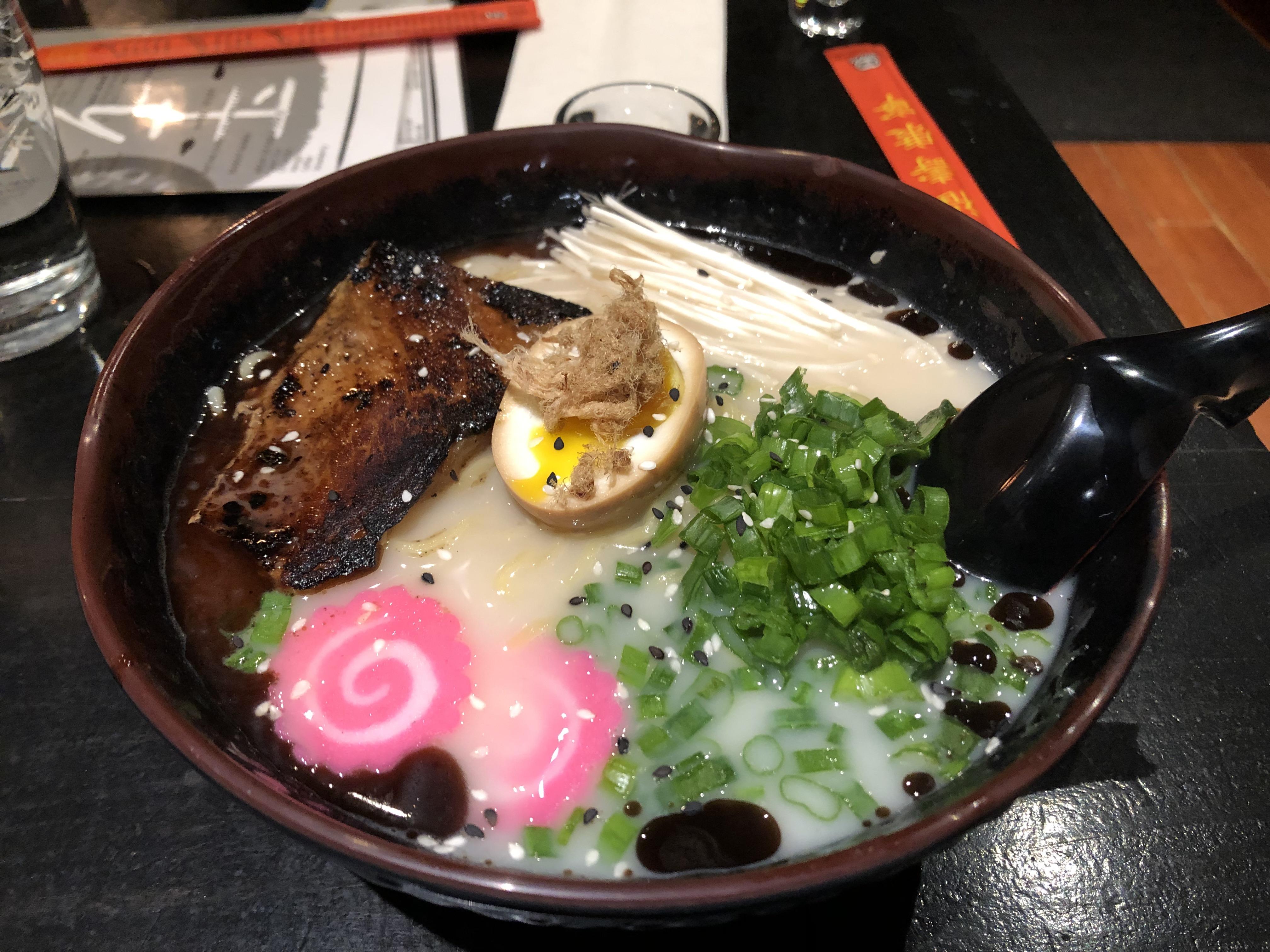 Tonkotsu ramen from Kaedama in El Paso, Texas. Loved every bite. r/ramen