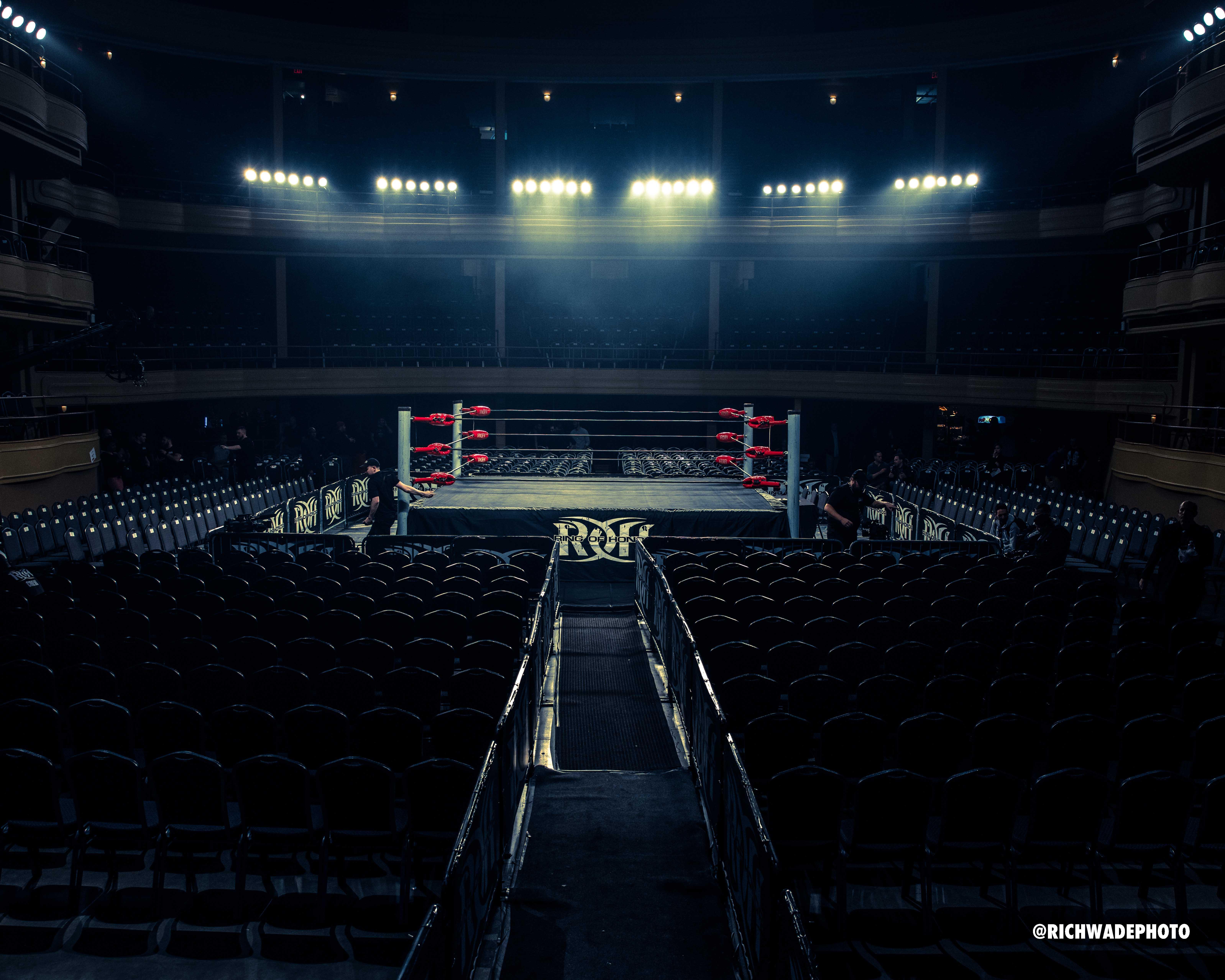 The iconic Hammerstein before the doors open and the show begins Ring