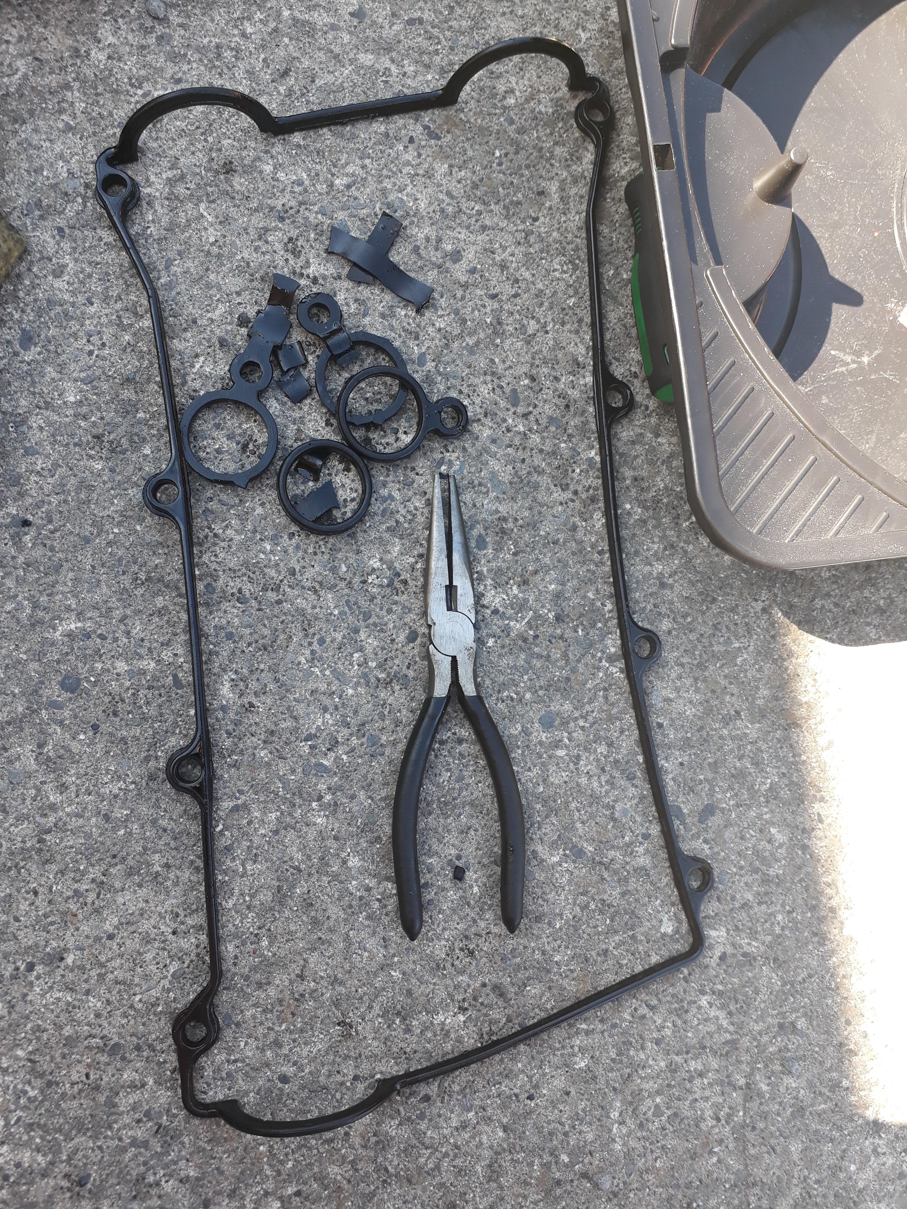 This might be why it was leaking oil... r/Miata