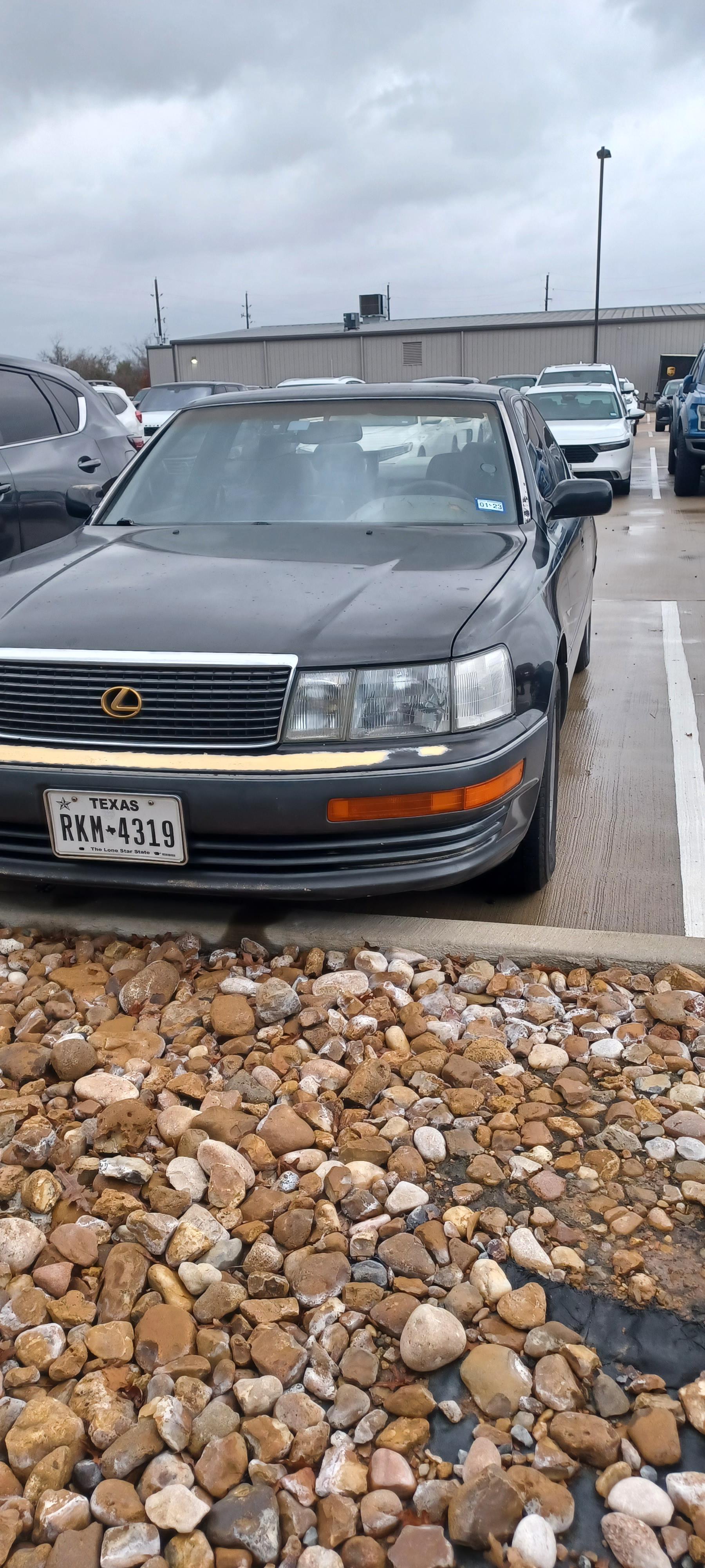 1st gen Looks better because.... : r/LS400