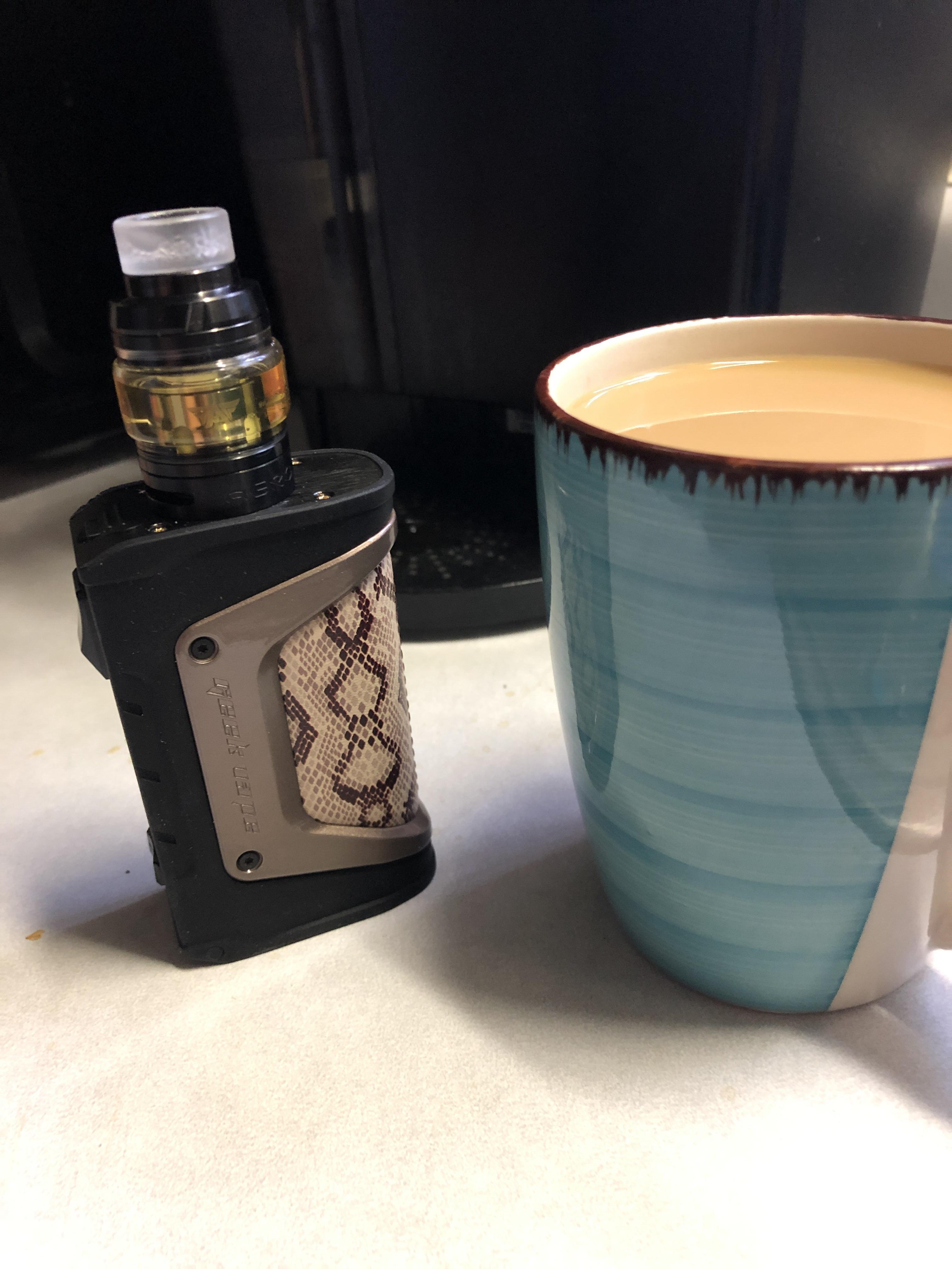 Glazed Donut vape, some fresh coffee 😋. HAPPY SUNDAY! r/Vaping