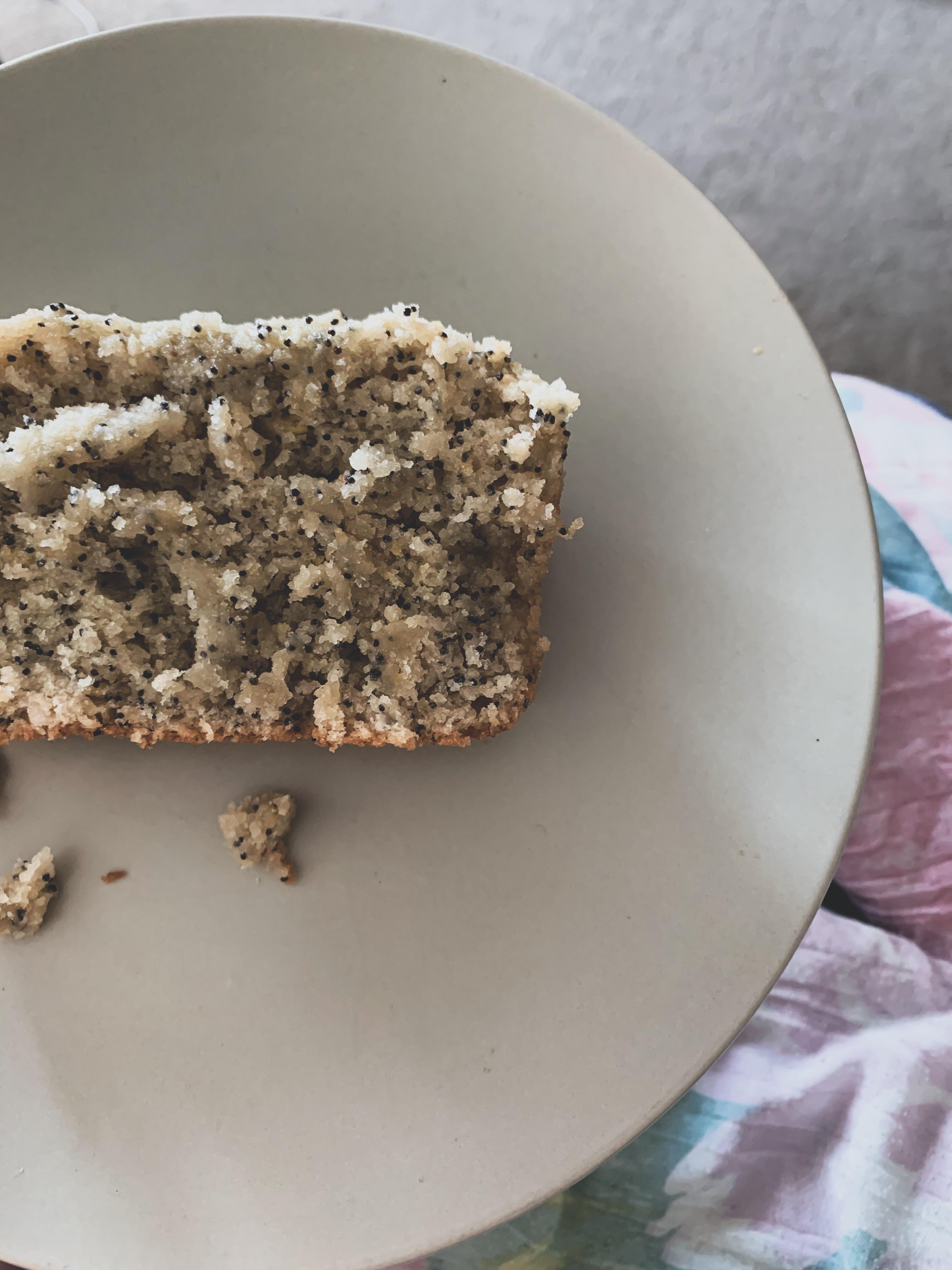 Vegan Lemon Poppy Seed Loaf r/veganrecipes