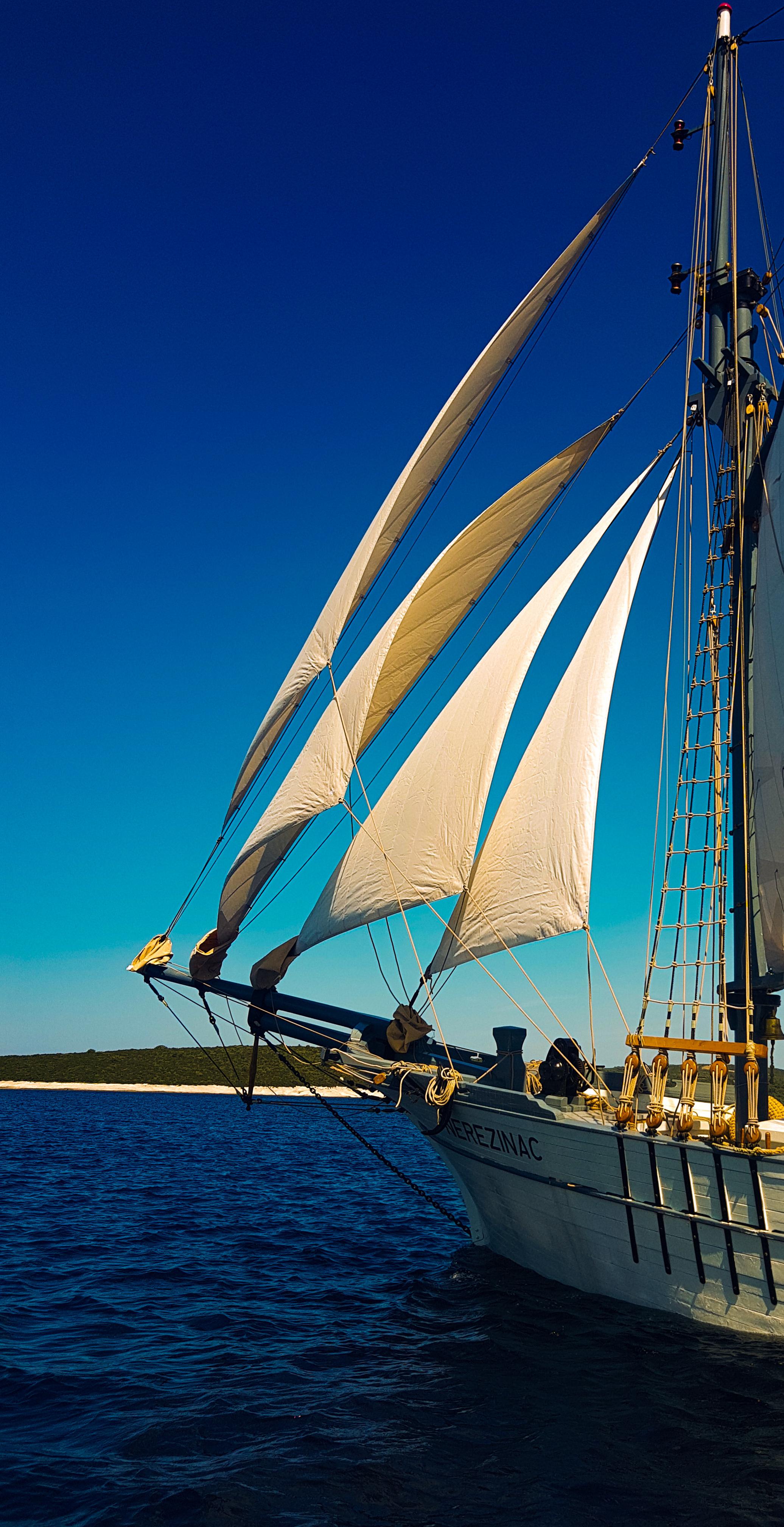 Full sail ahead r/croatia