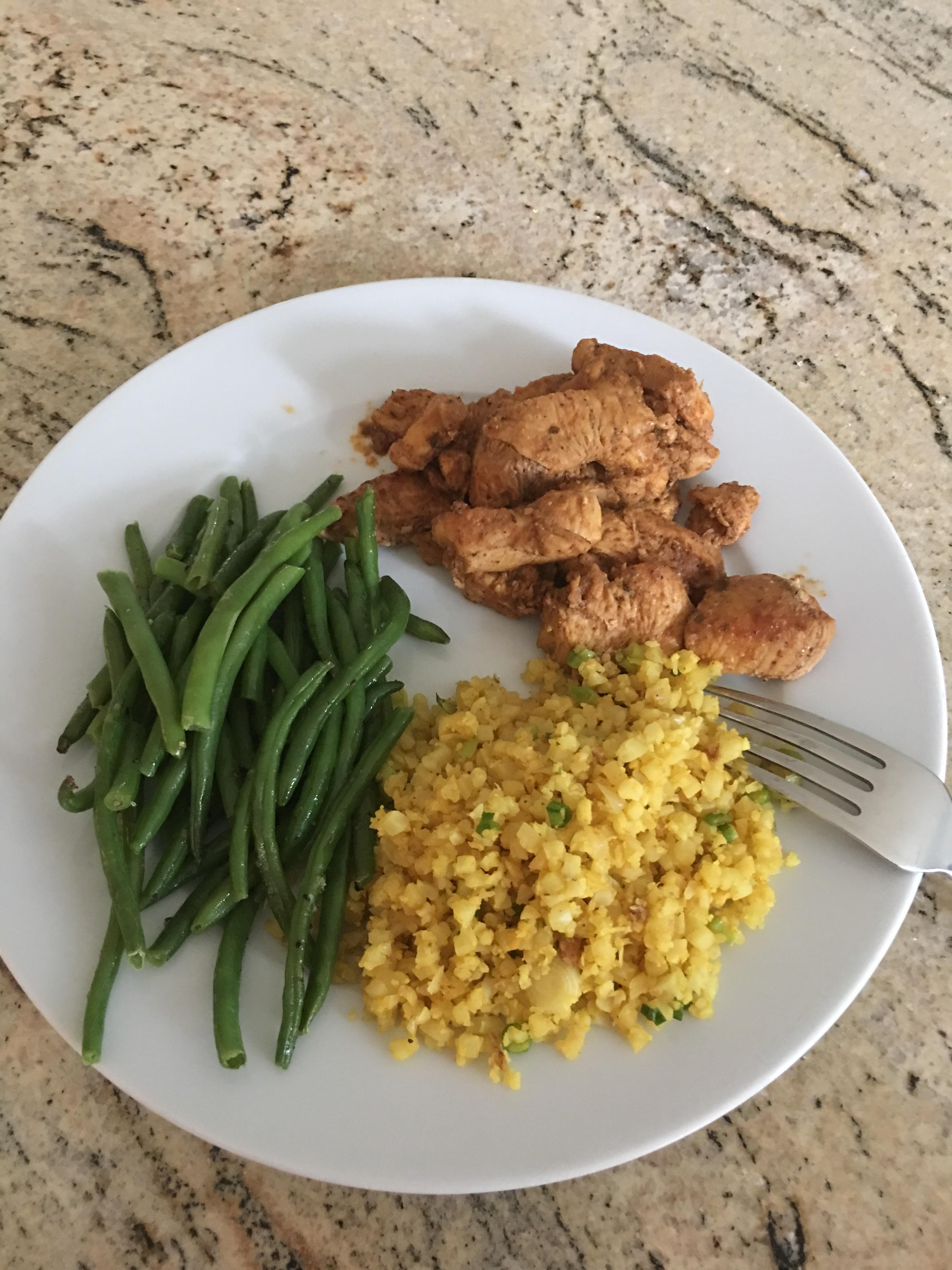 R2D10 Smitten Kitchen’s Street Cart Chicken and Cauliflower Rice 👌🏻