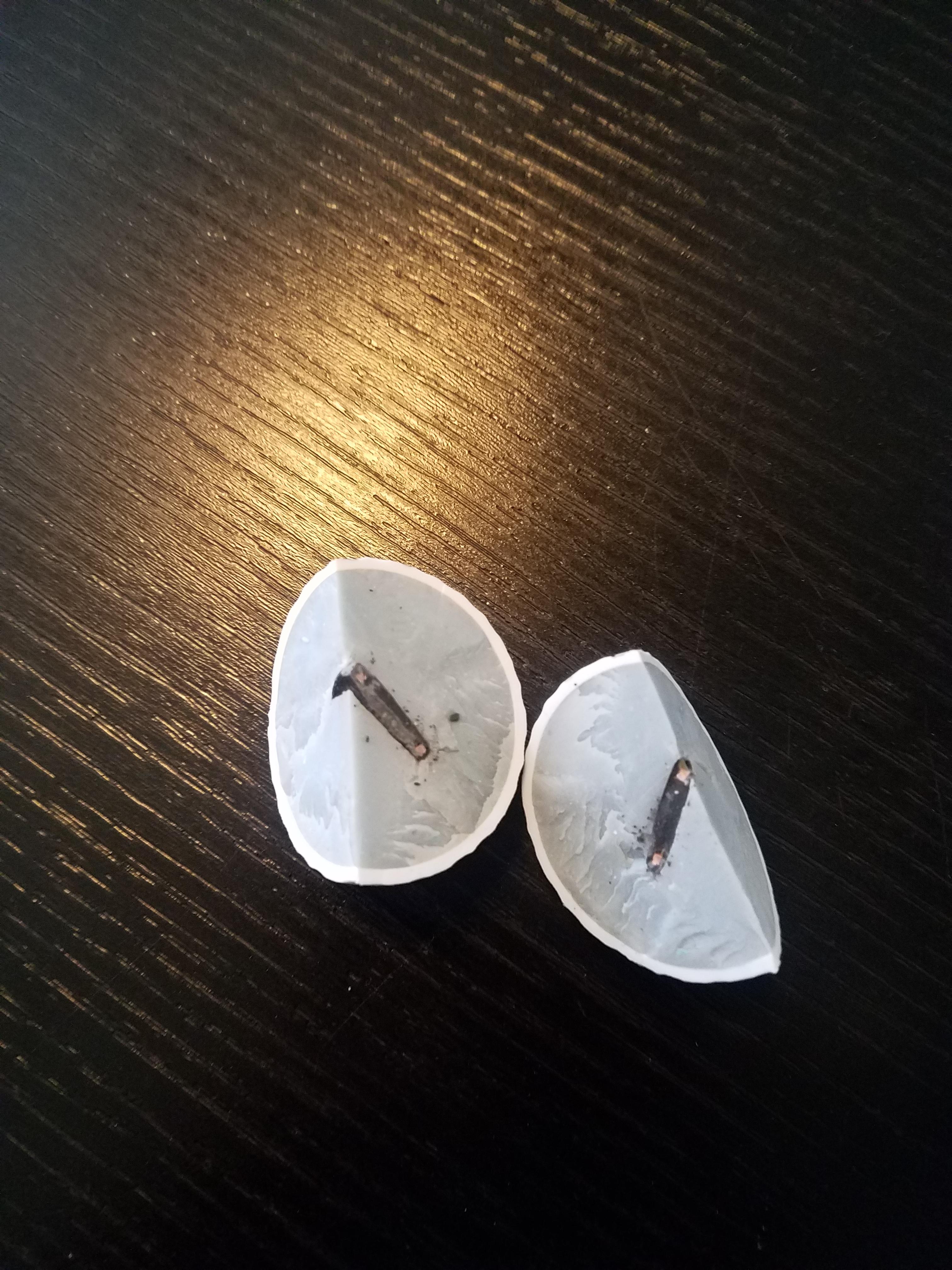 I cut open a TopGolf golf ball r/golf