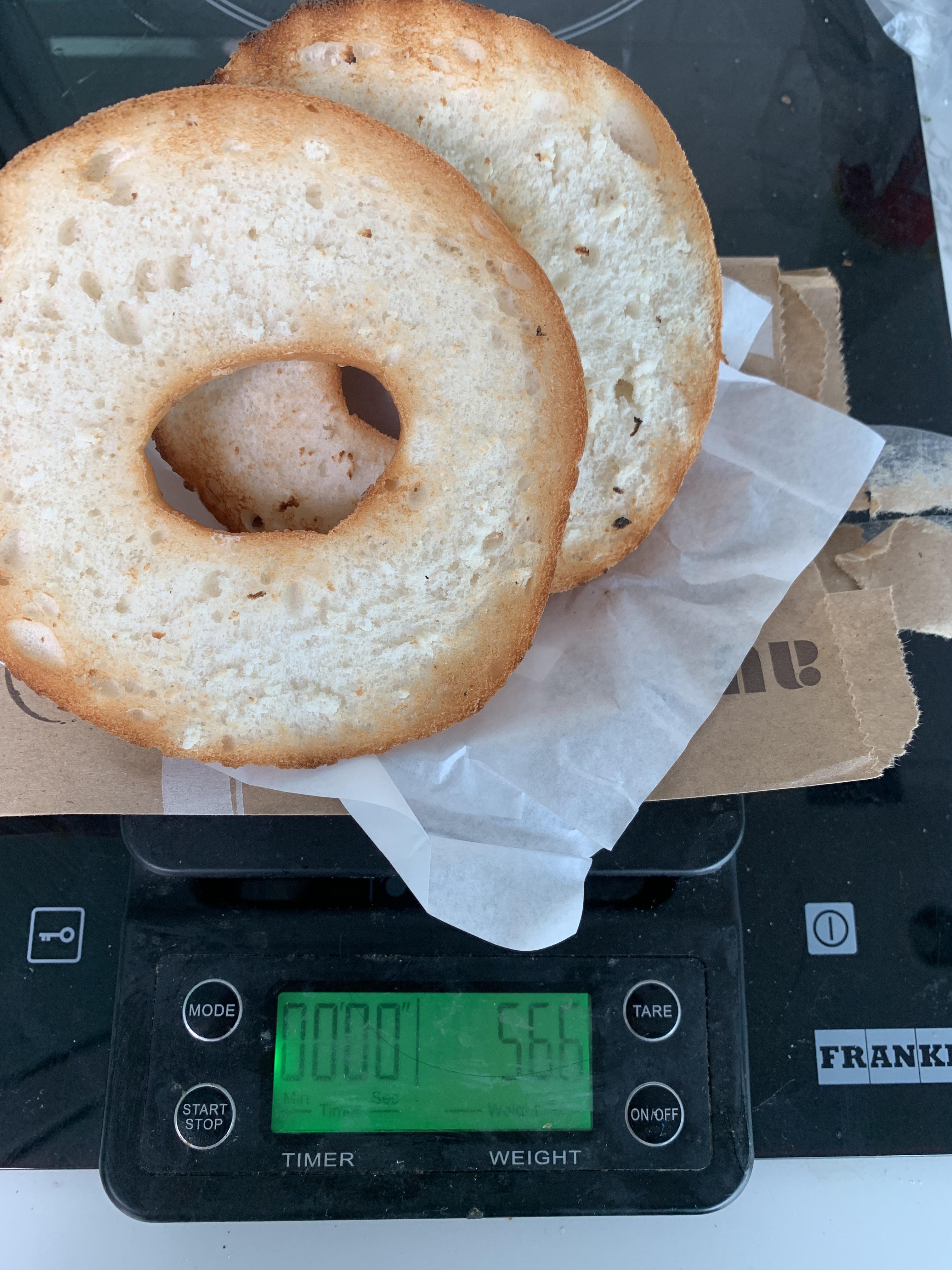 Do bagels lose a lot of weight after toasted? Bought this bagel pre